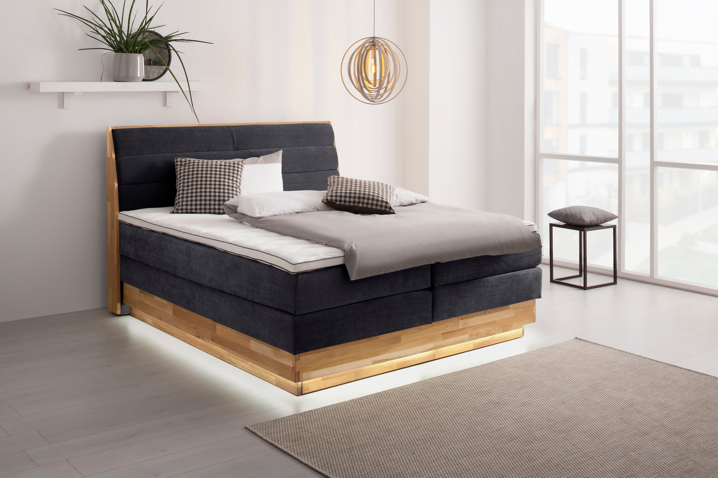 OTTO products Boxspringbett, LED-Beleuchtung, mit zertifizierten, recycelten Bezugsstoffen