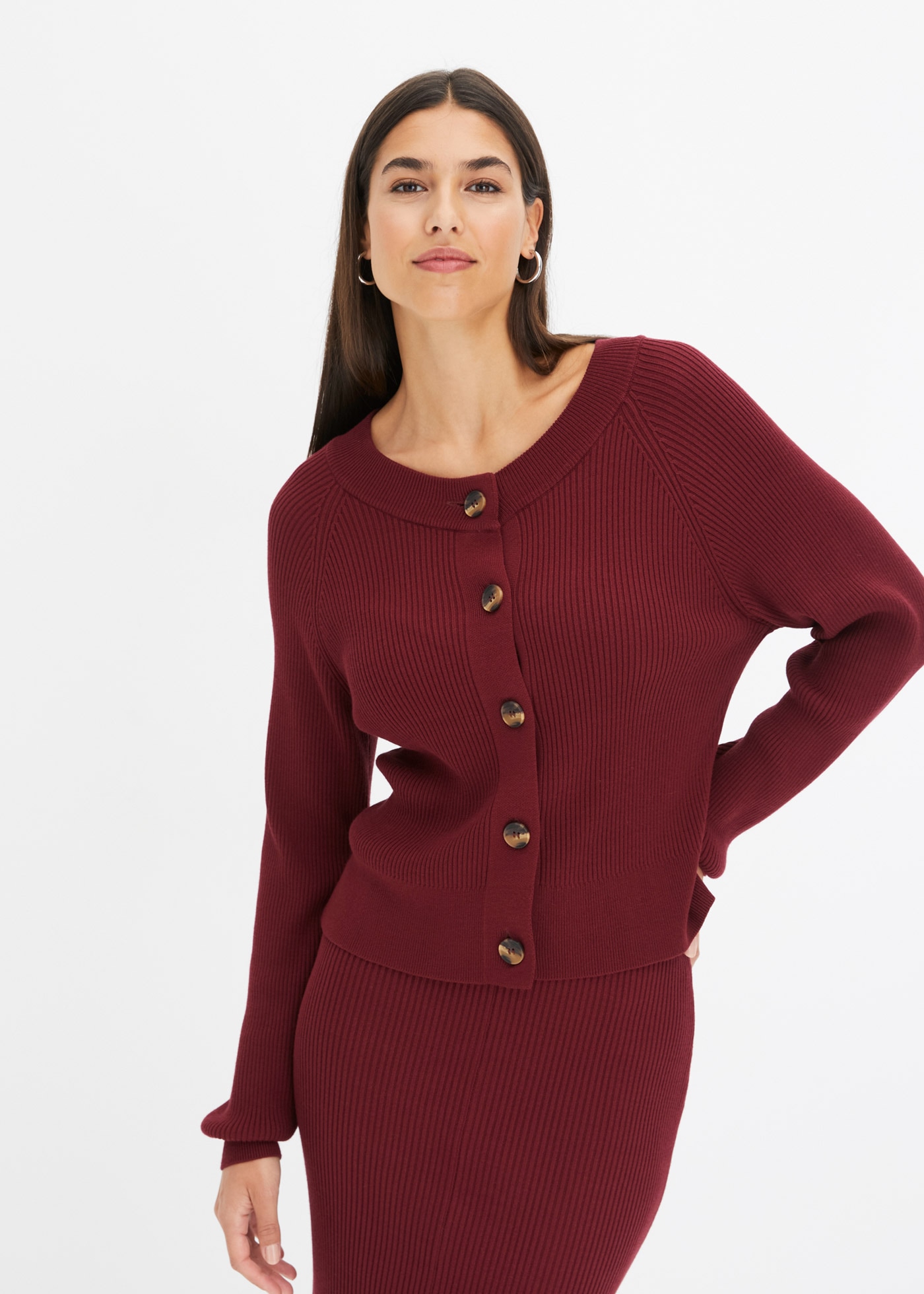 bonprix Strickjacke lässig geschnittene Passform, Ripp-Strickart, femininer günstig online kaufen