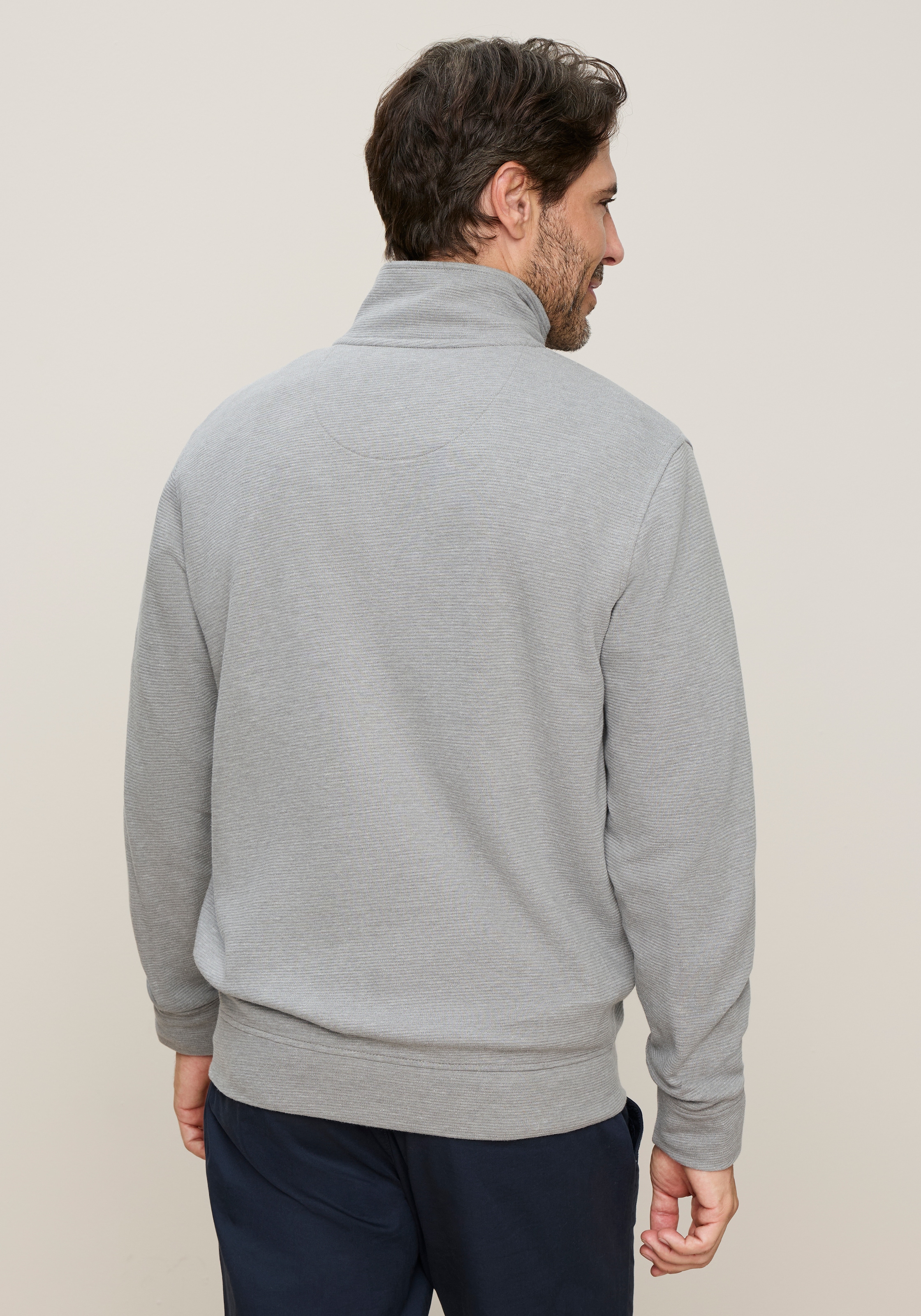 Man's World Sweatjacke mit hochschließendem Kragen, markante Querteilungsnaht