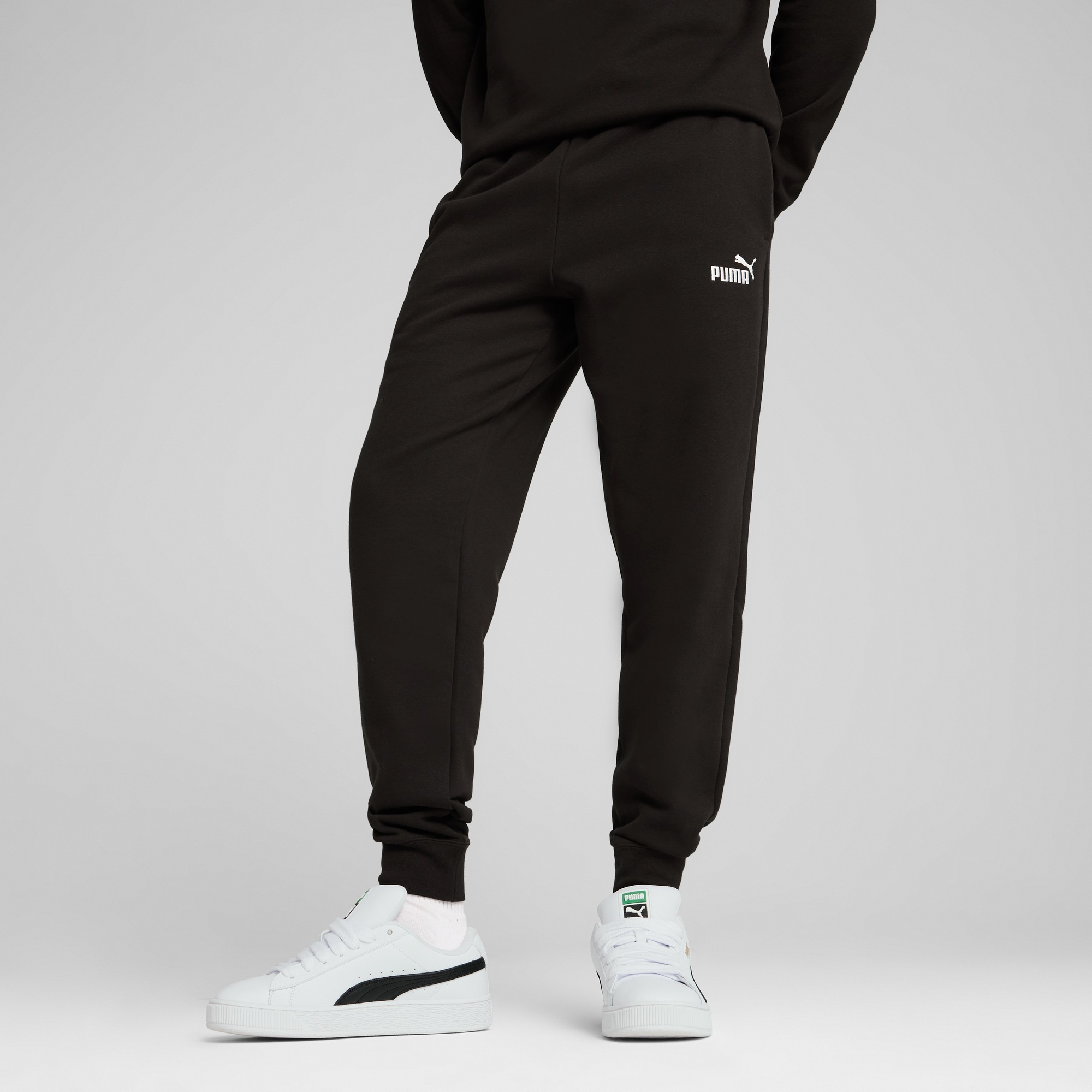 PUMA Trainingshose "ESS NO. 1 LOGO SWEATPANTS FL CL" mit Eingrifftaschen, e günstig online kaufen