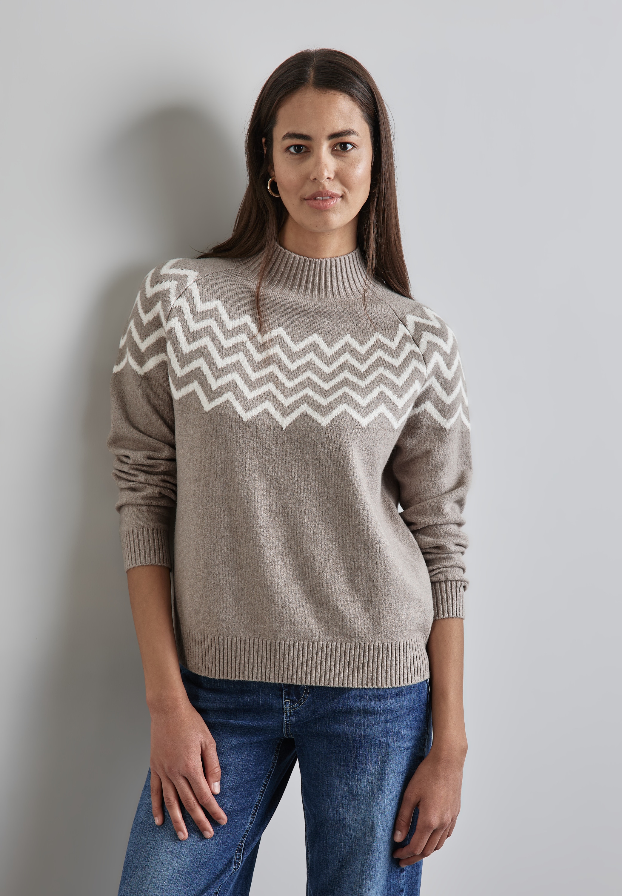 Strickpullover, mit grafischem Muster