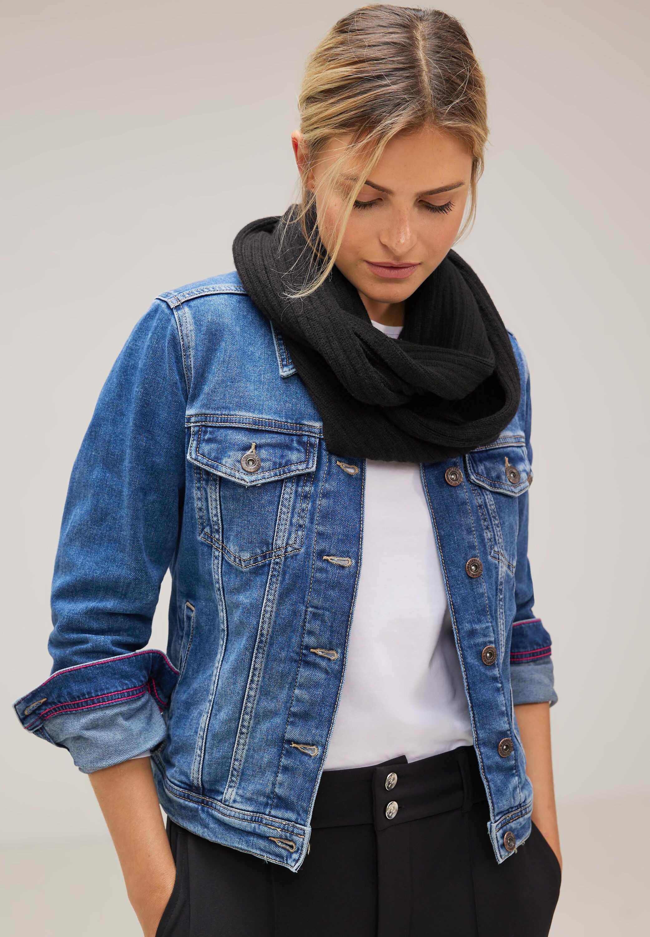STREET ONE Loop, aus softem Materialmix
