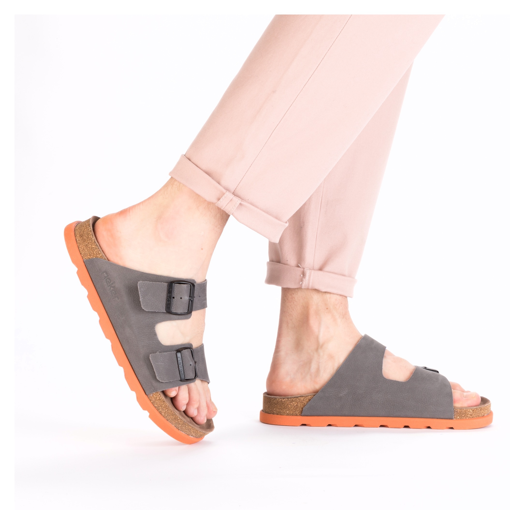 Rieker Pantolette, Sommerschuh, Strandschuh, Hausschuh mit bequemem Fußbett