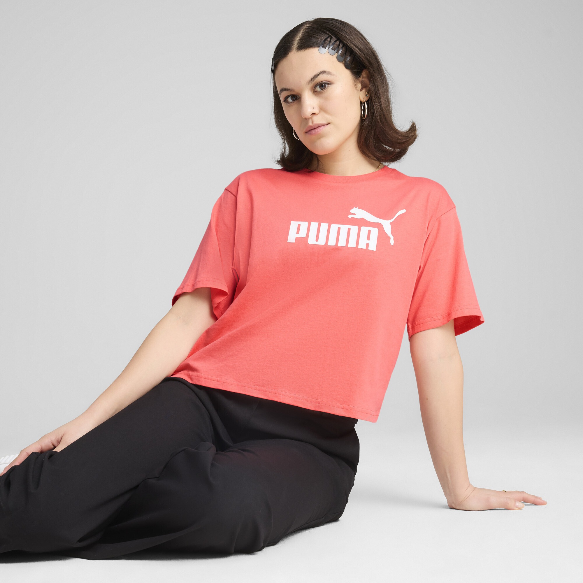 PUMA T-Shirt »ESS Cropped No. 1 Logo Relaxed T-Shirt Damen«