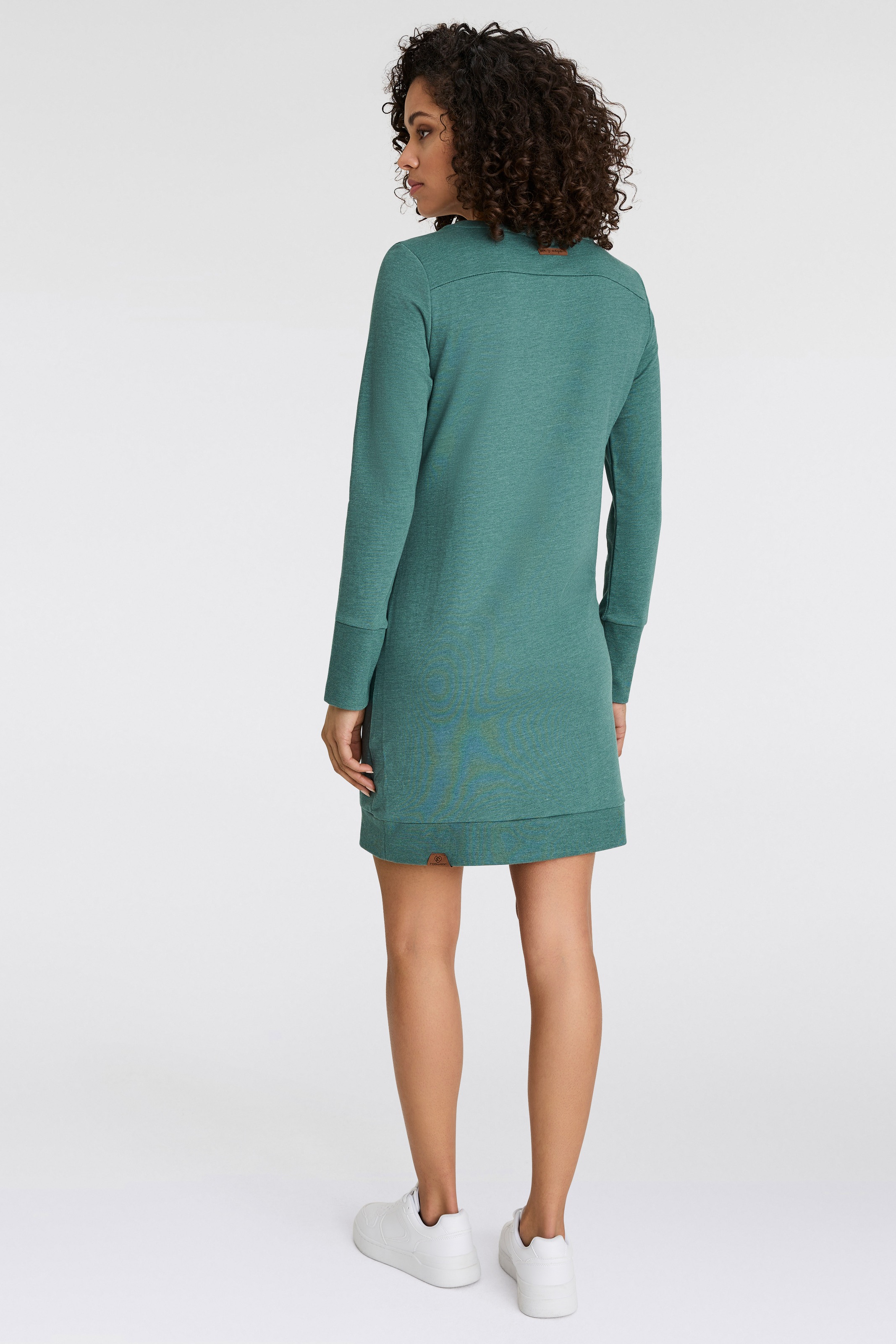 Ragwear Sweatkleid "MENITA O" Eingrifftaschen mit veganer 3 Knopf-Applikati günstig online kaufen