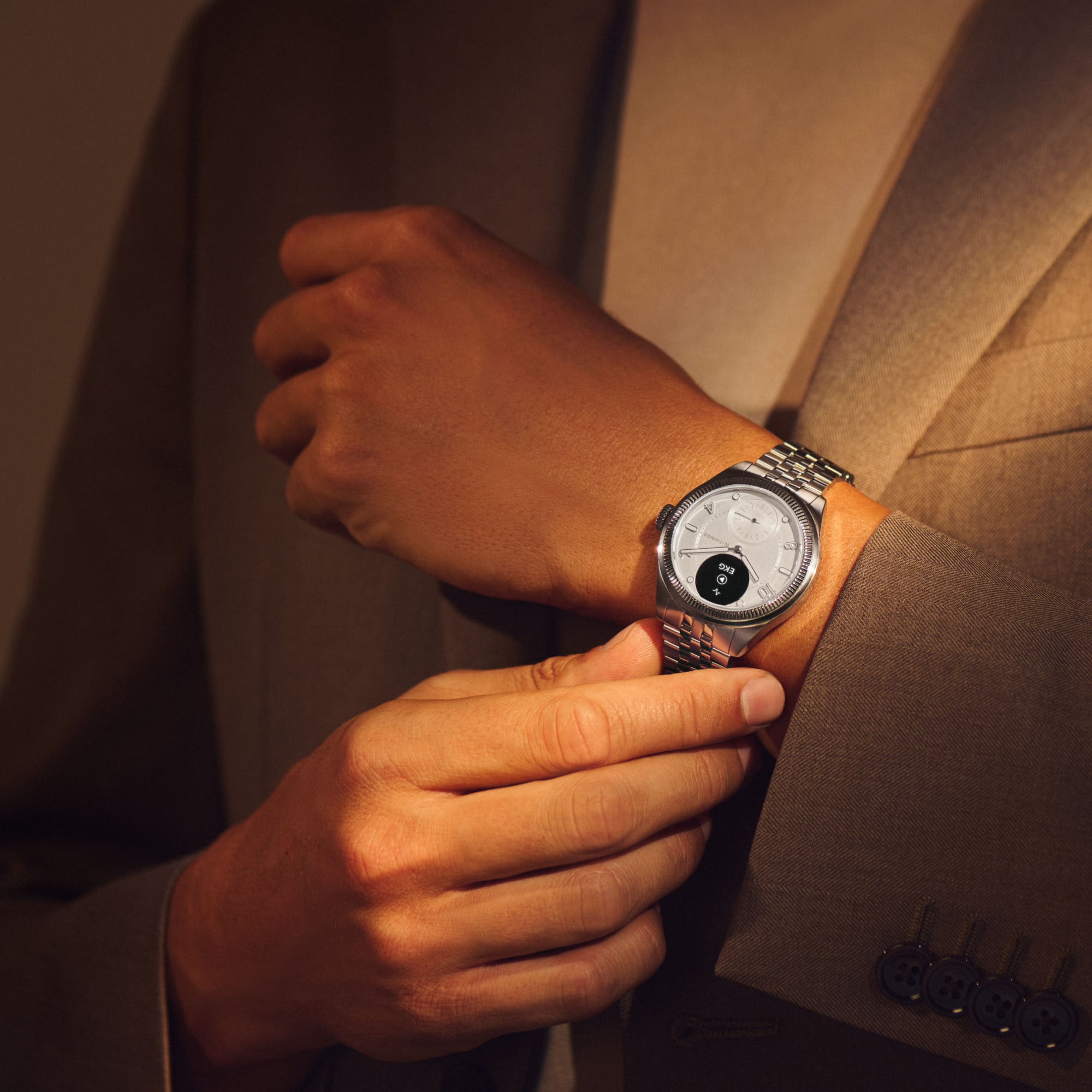 Withings Smartwatch »ScanWatch Nova Brilliant Edition 39mm«, (1.6 cm / 0.63 Zoll),)