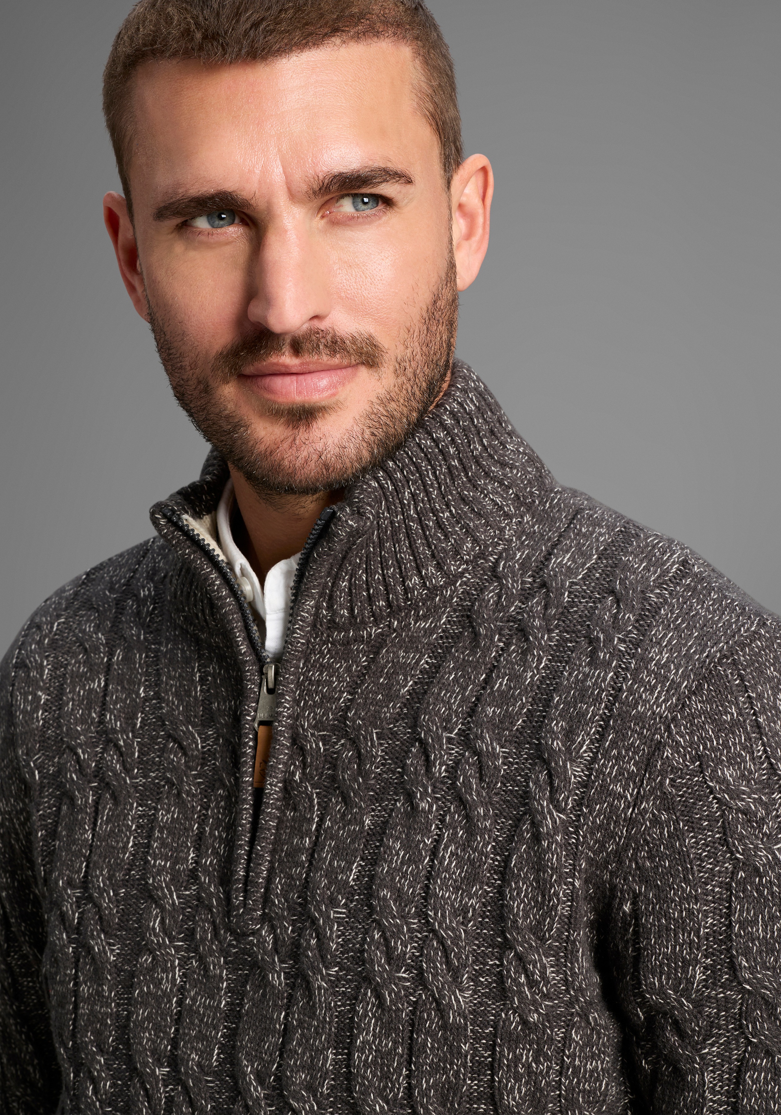 Thumbnail - DELMAO Troyer "Bis Größe 3XL" mit Zopfmuster