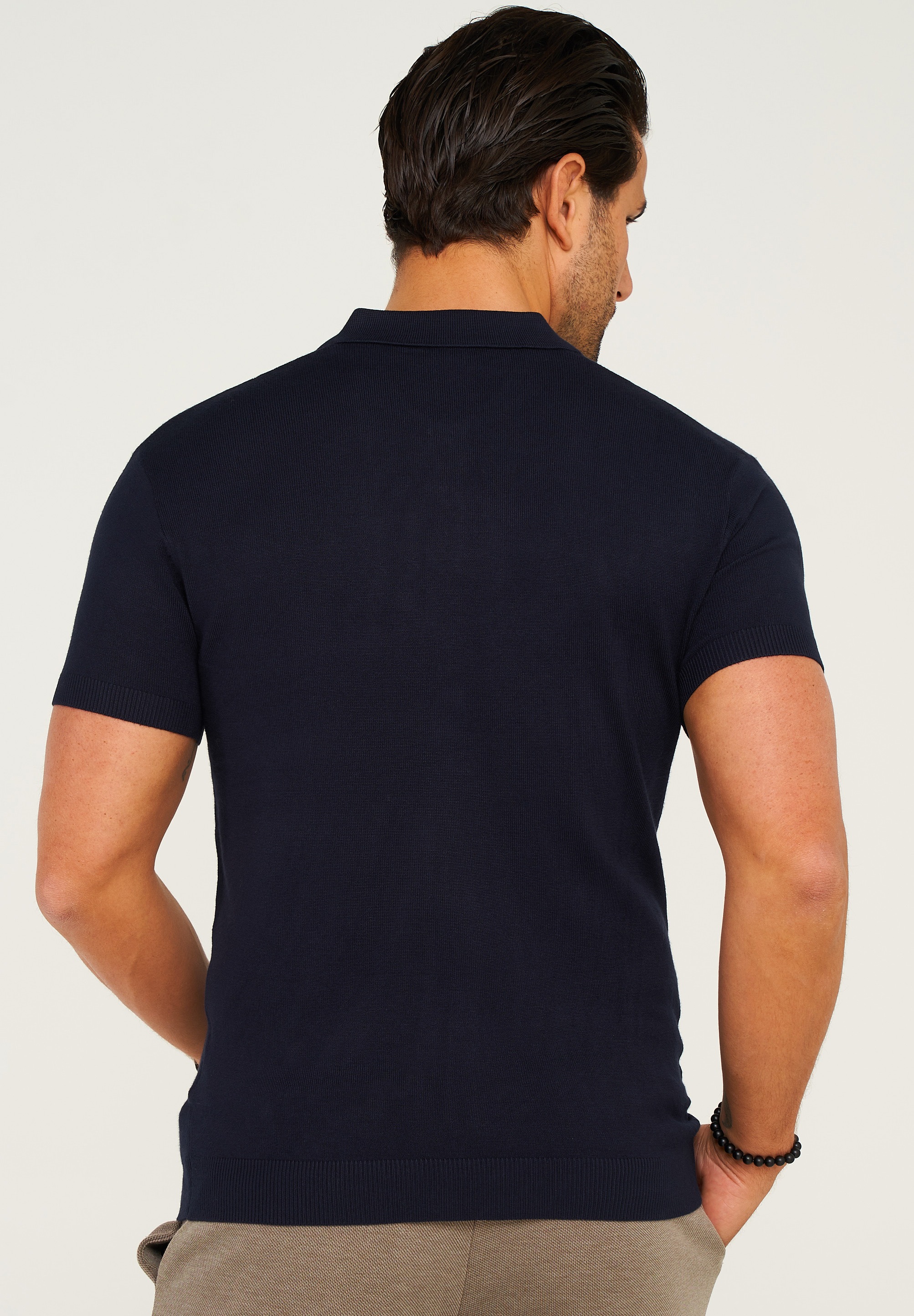 behype Poloshirt »KP-100 Knit Polo«, im klassischen Design