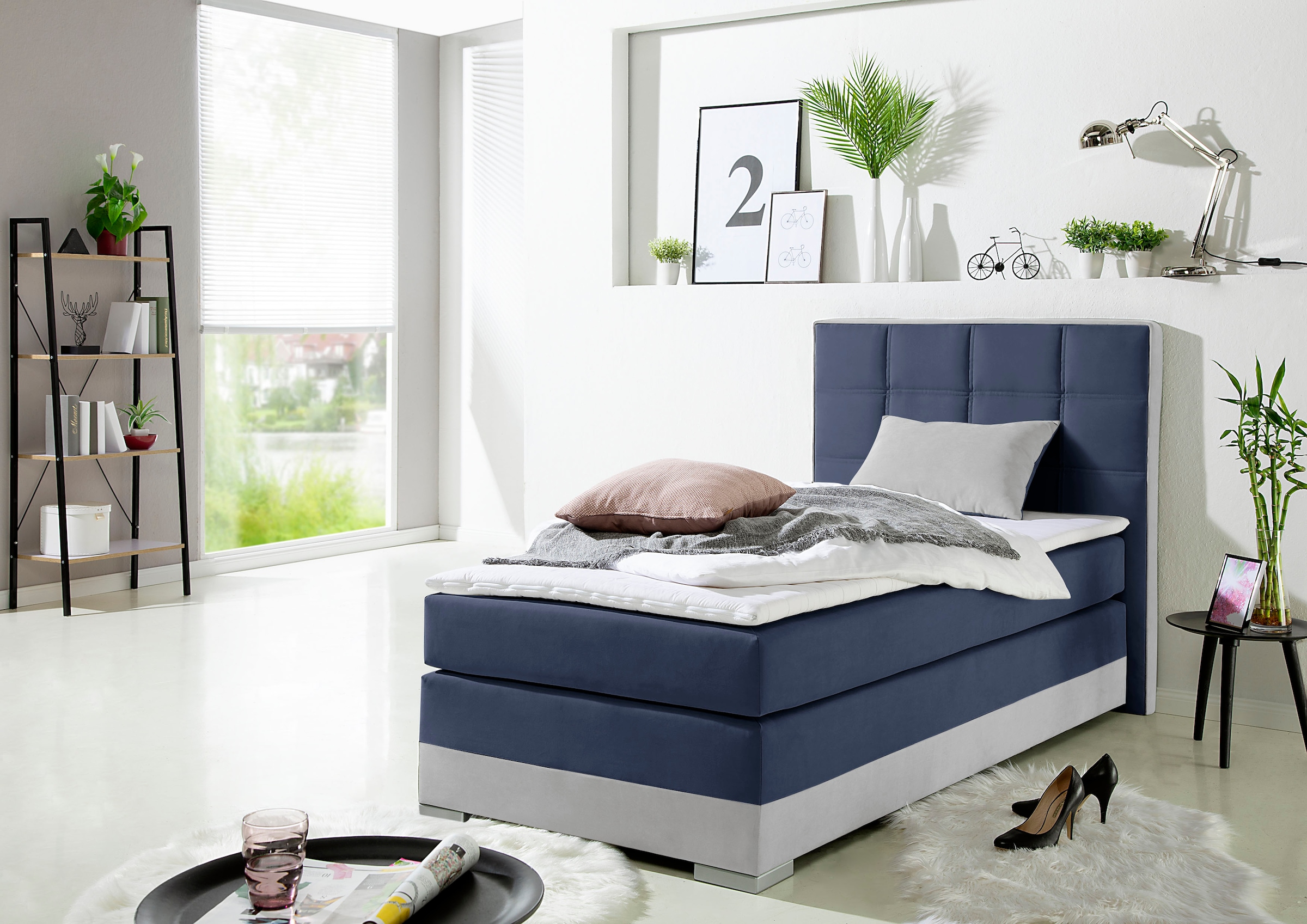 Boxspringbett, inklusive Topper und Wendekissen