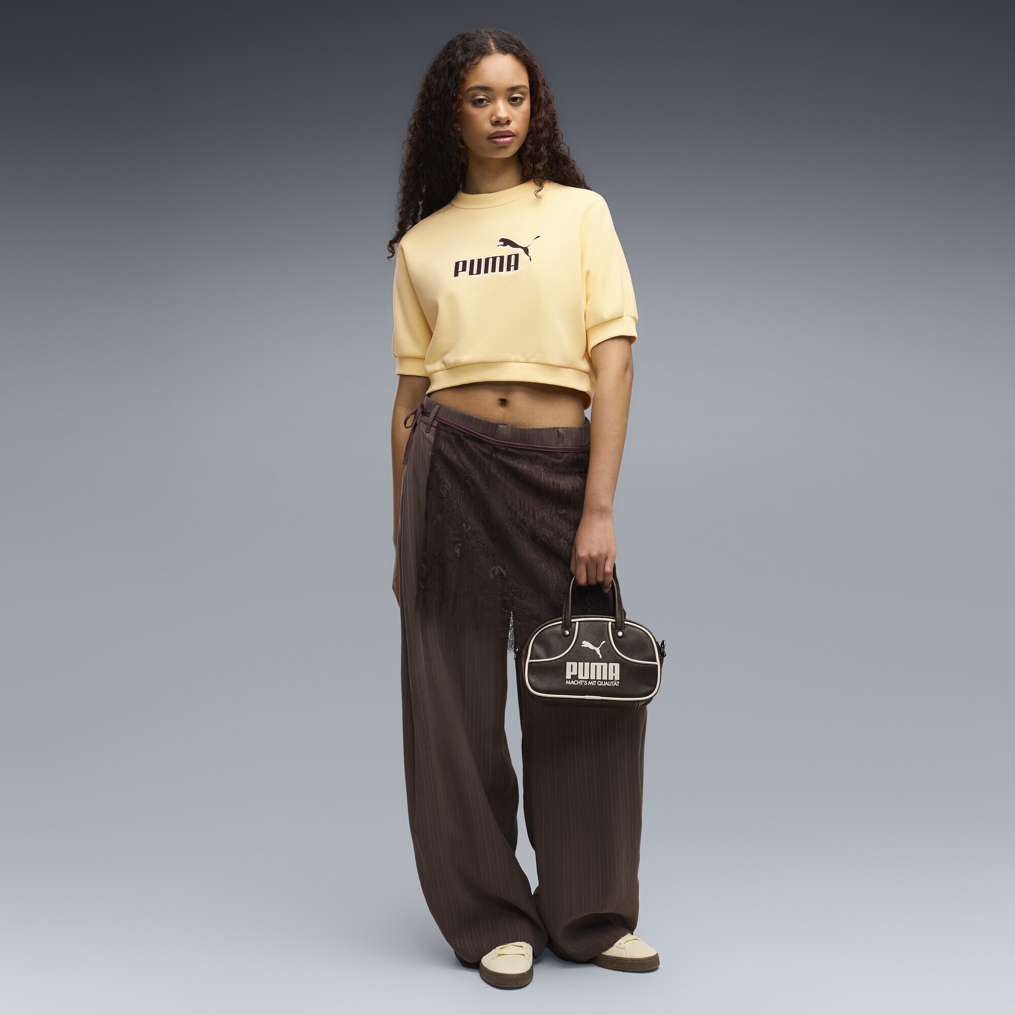 PUMA Sweatshirt »Essentials Elevated No. 1 Logo Relaxed Sweatshirt Damen«
