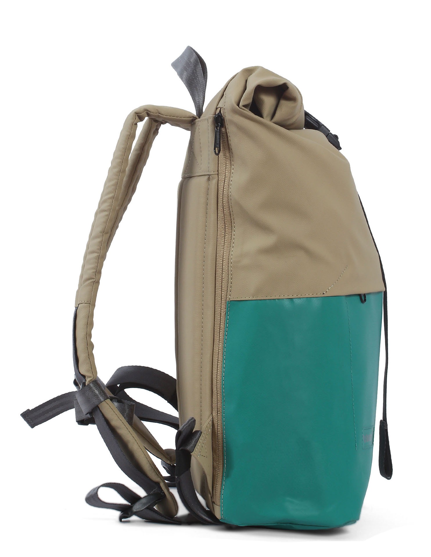 7clouds Laptoprucksack »Kira 7.1«, GRS (global recycling standard) zertifiziertes Material