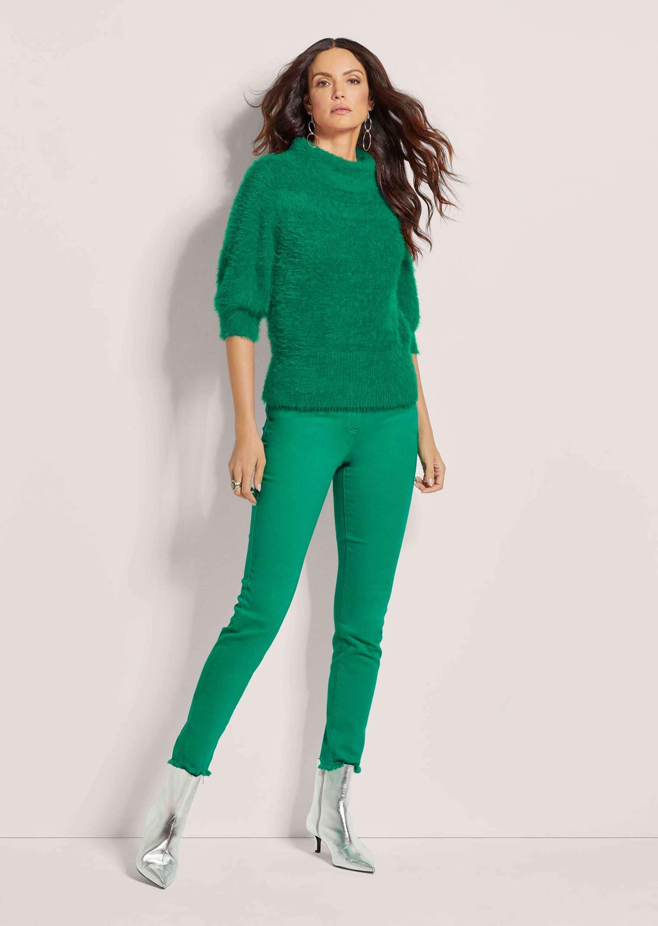 MADELEINE Longpullover »Pullover Weicher Strick mit Ballonärmeln« Softer Flauschpullover mit Kurzarm