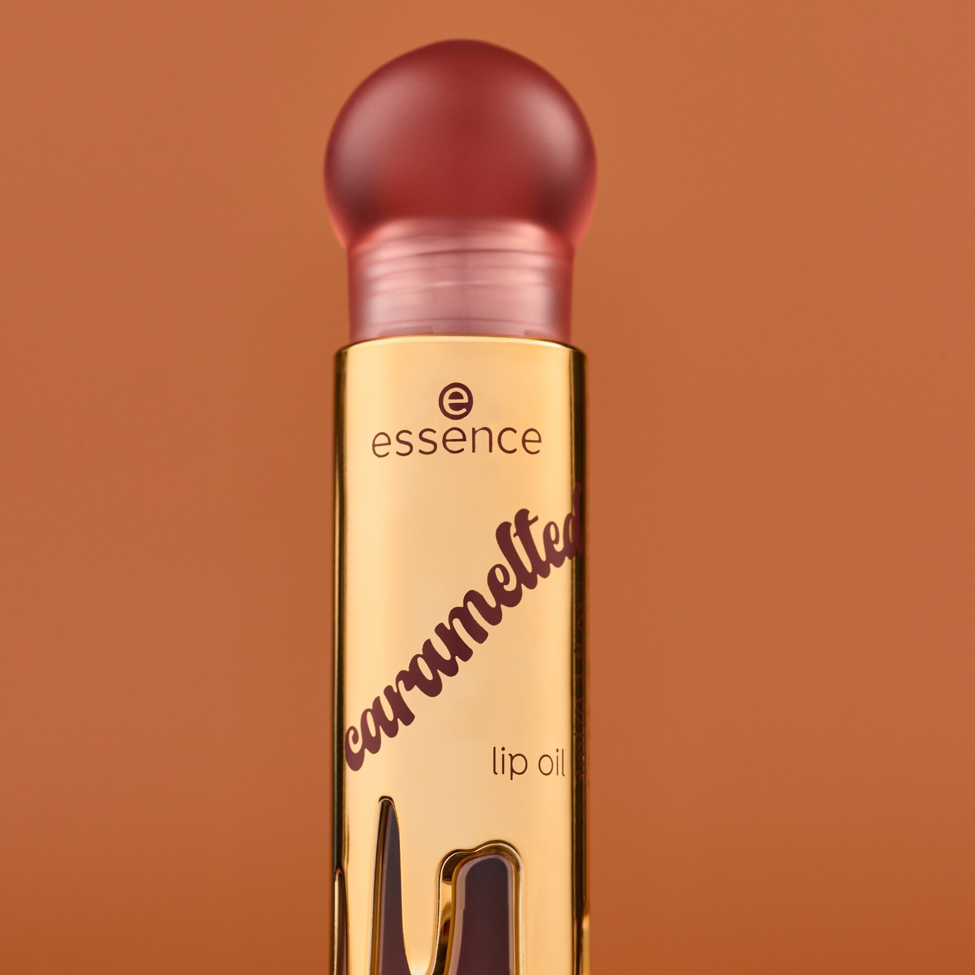 Essence Lipgloss »CARAMELTED LIP OIL«
