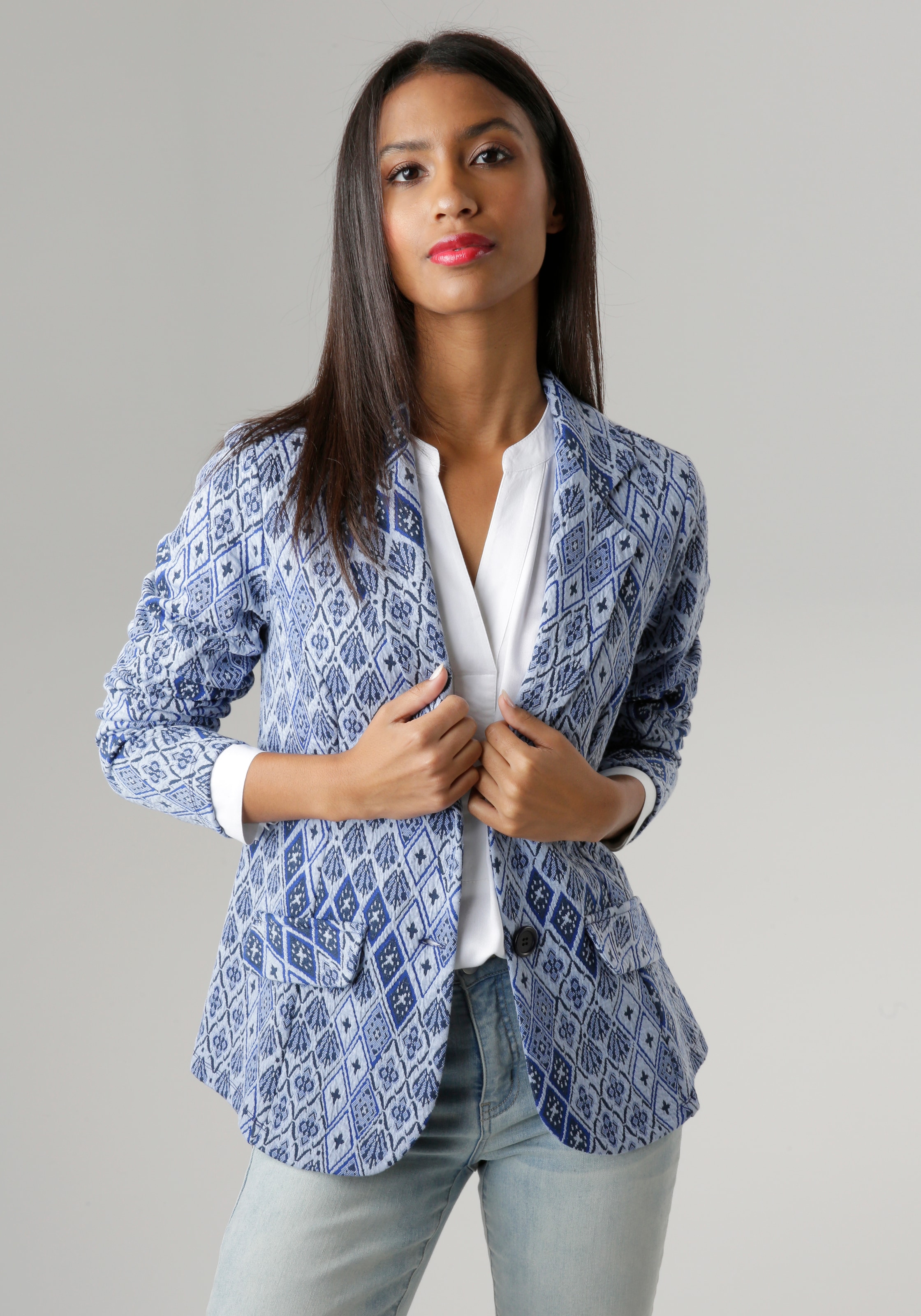 Aniston SELECTED Kurzblazer, aus strukturiertem Jacquard