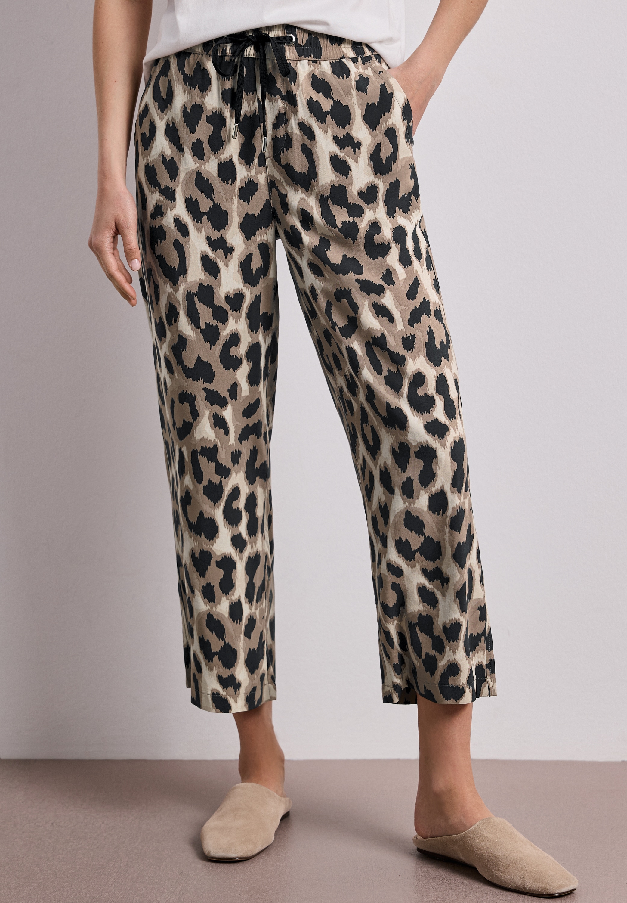 STREET ONE 7/8-Hose "Style Emee" bedruckt, mit Taschen, weites Bein