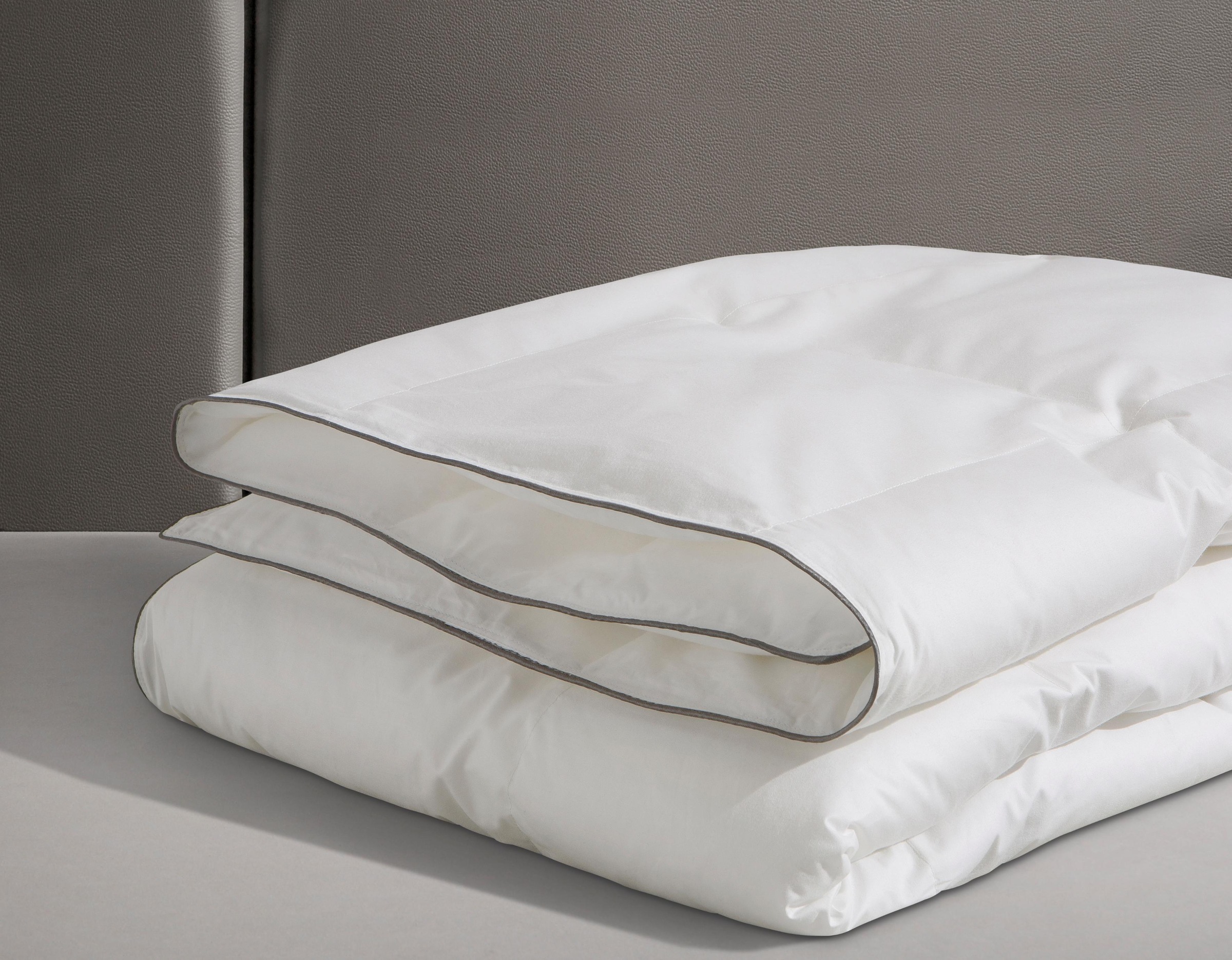 Thumbnail - RIBECO Kunstfaserbettdecke "Marie" leicht Füllung Microfaser Bezug Baumwolle 1 Stk. tlg. Bettdecke 135x200 cm und weiter...