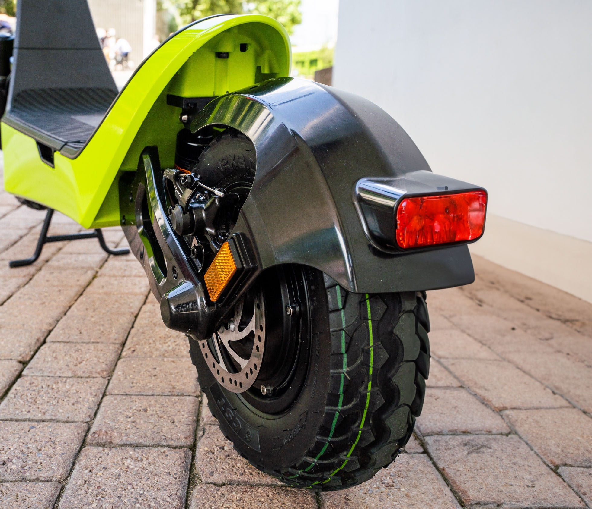 STREETBOOSTER E-Scooter »Castor«, ohne Straßenzulassung, bis zu 44 km Reichweite, Wechsel-Akku-System