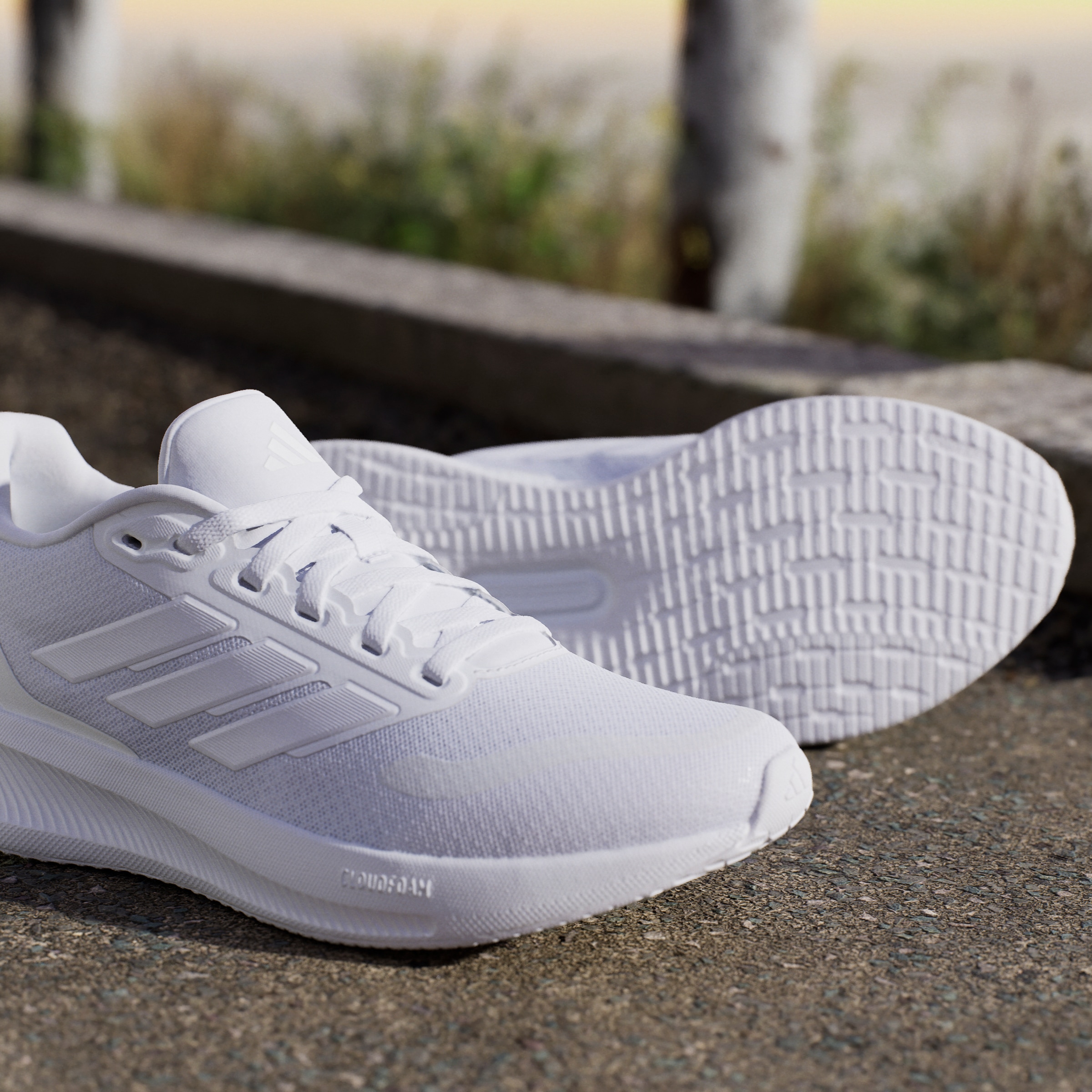 adidas Performance Laufschuh »RUNFALCON 5«