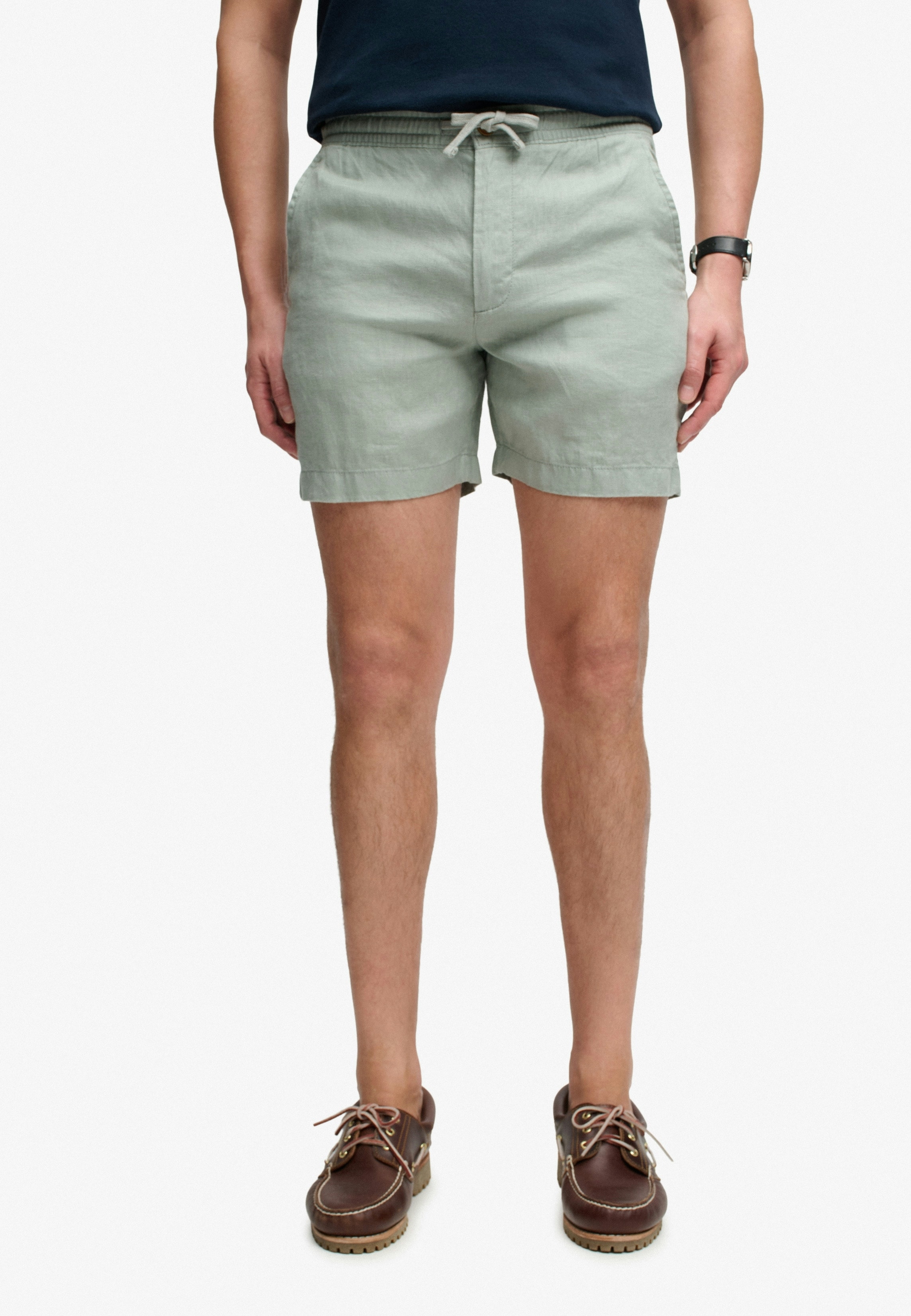 Superdry Shorts "MERCHANT LINEN SHORT" aus Leinen, Relaxed Fit, mit Reißverschluss