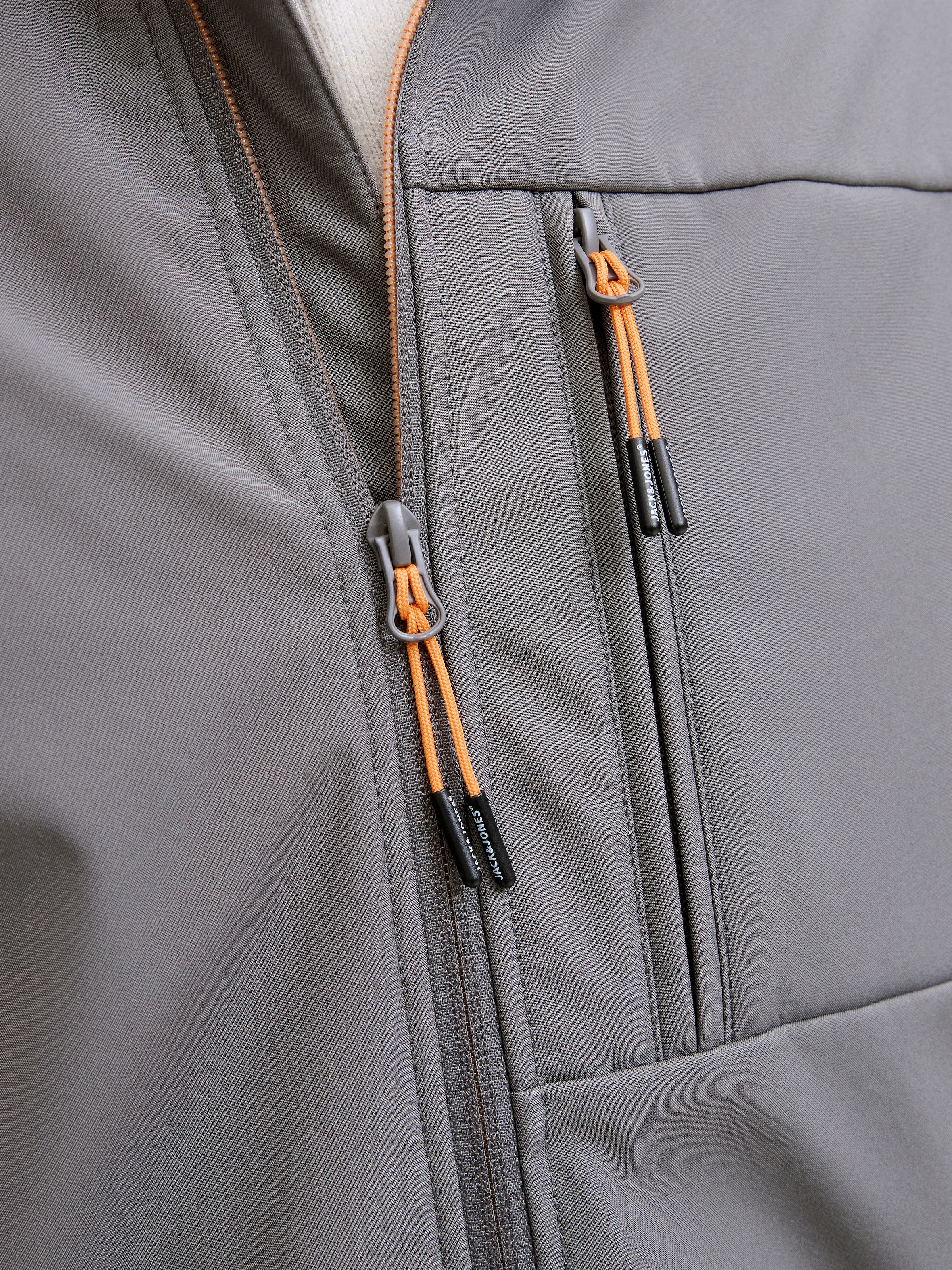 Jack & Jones Softshelljacke »JJTHATCHER SOFTSHELL HOOD«, mit Kapuze