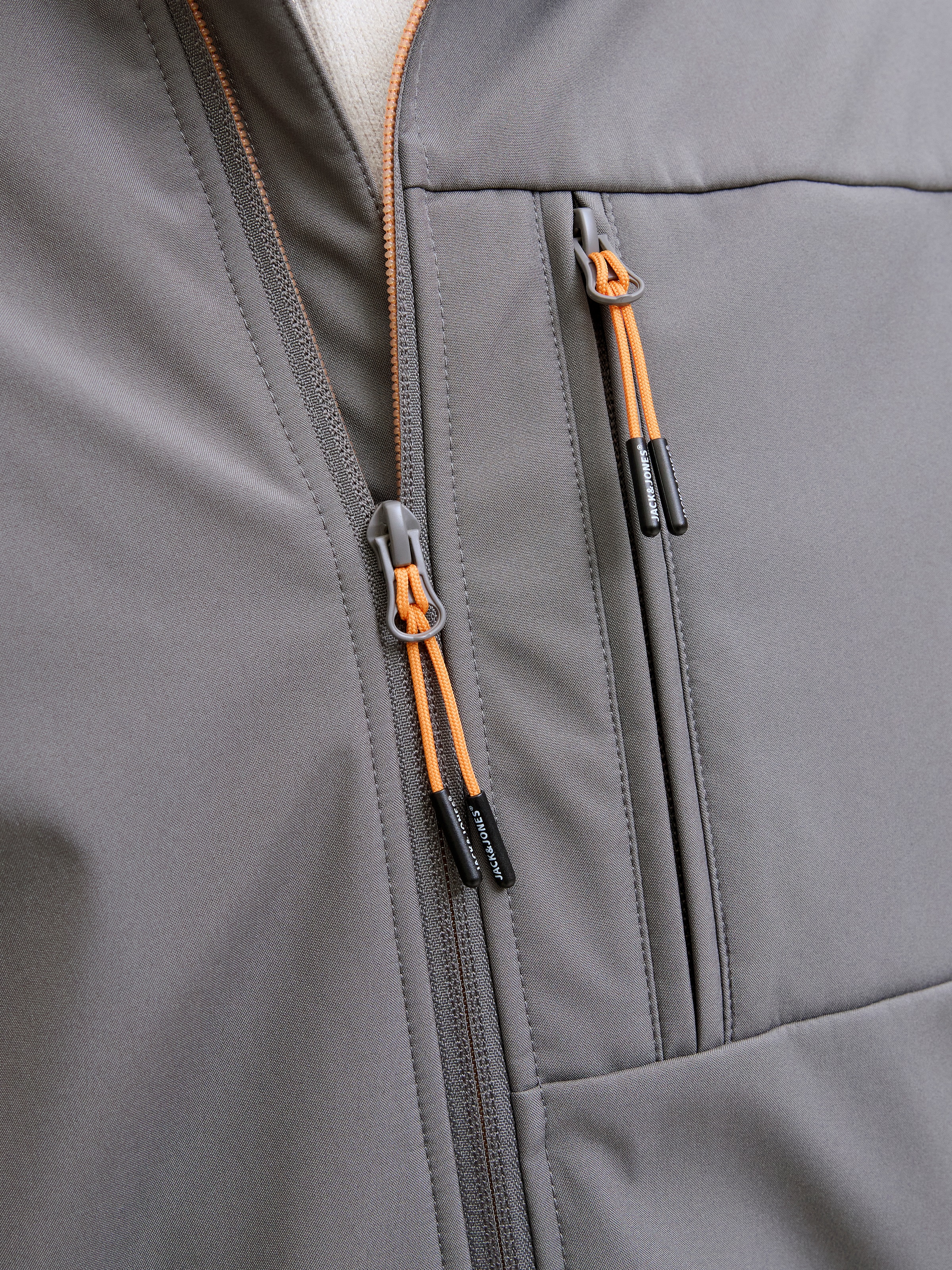 Thumbnail - Jack & Jones Softshelljacke "JJTHATCHER SOFTSHELL HOOD" mit Kapuze