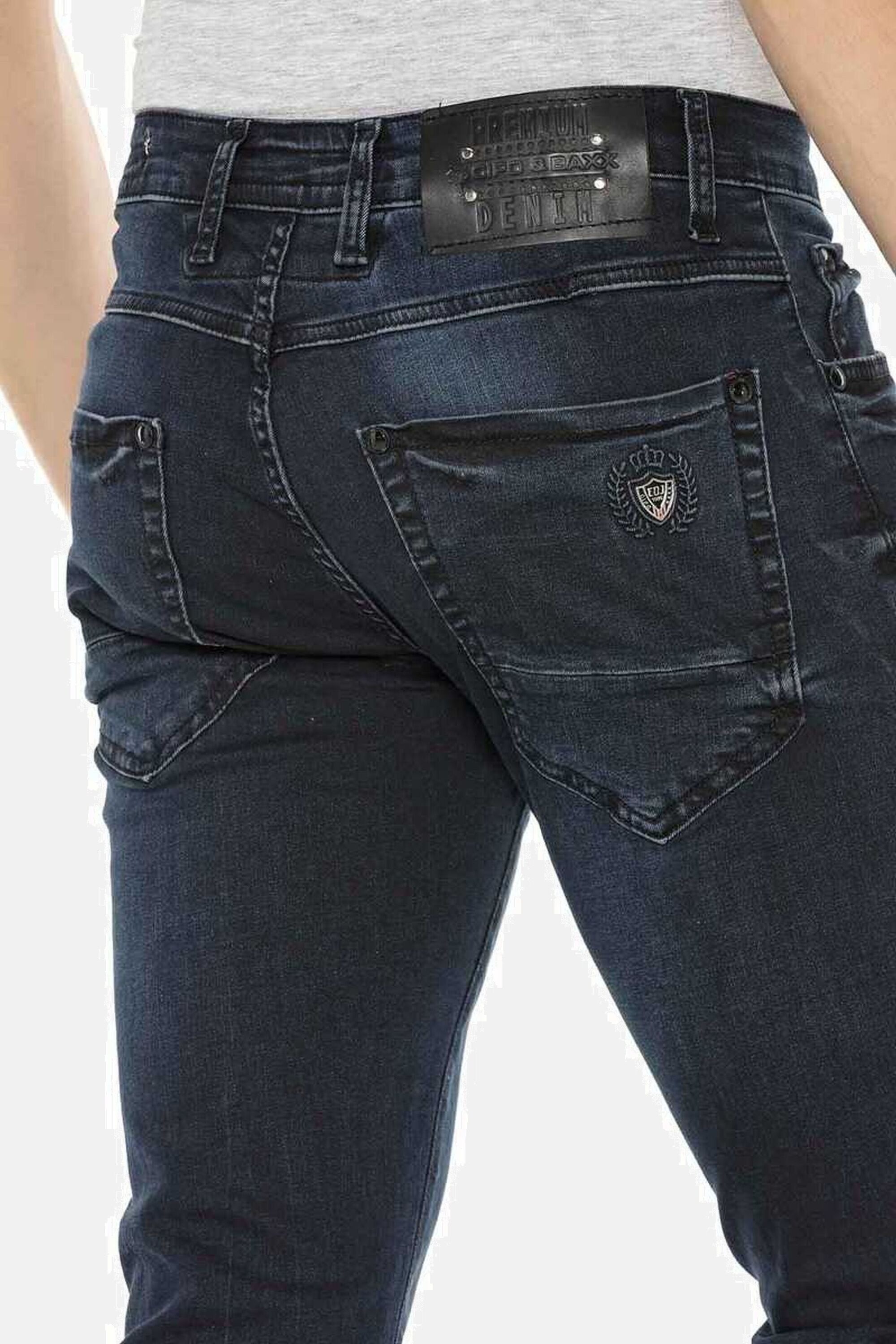 Cipo & Baxx 5-Pocket-Jeans »Jeans«, im 5-Pocket-Stil, CD-375