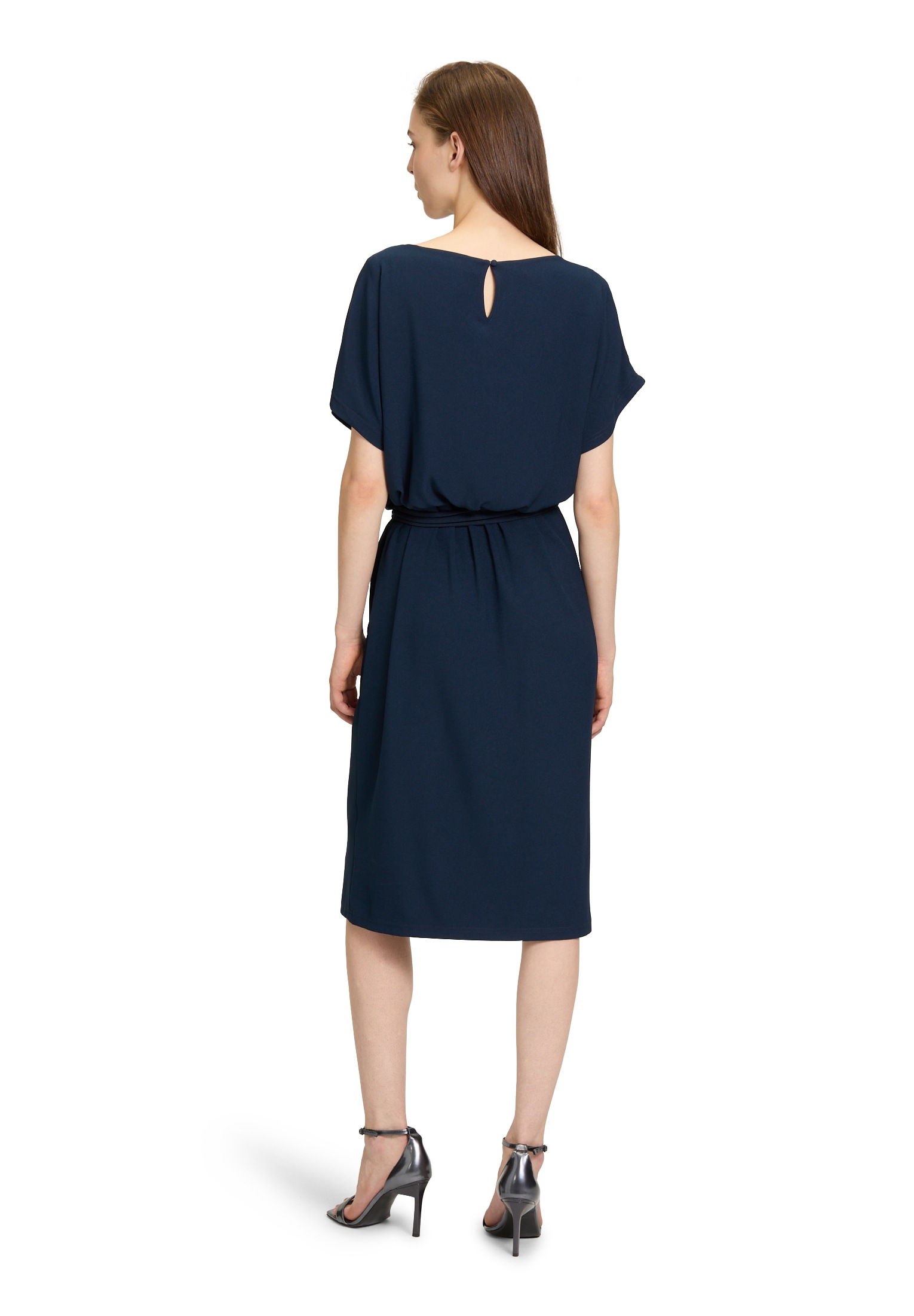 Betty&Co Jerseykleid »Betty & Co Jerseykleid mit Raffung«, Schlitz