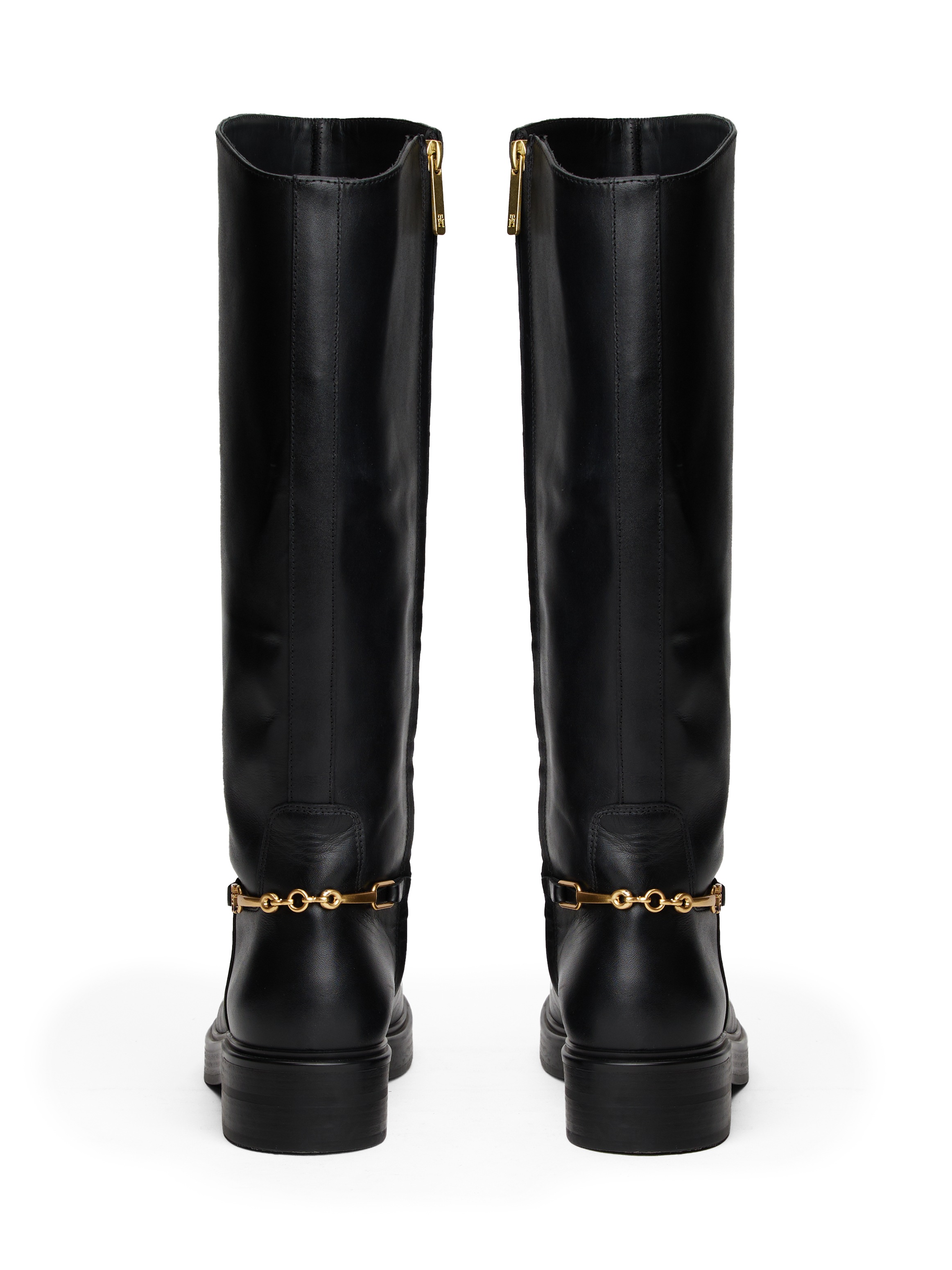 Tommy Hilfiger Stiefel »TH HORSEBIT RIDING LONG BOOT«, Blockabsatz, Langschaftstiefel, goldfarbene Zierkette an der Ferse