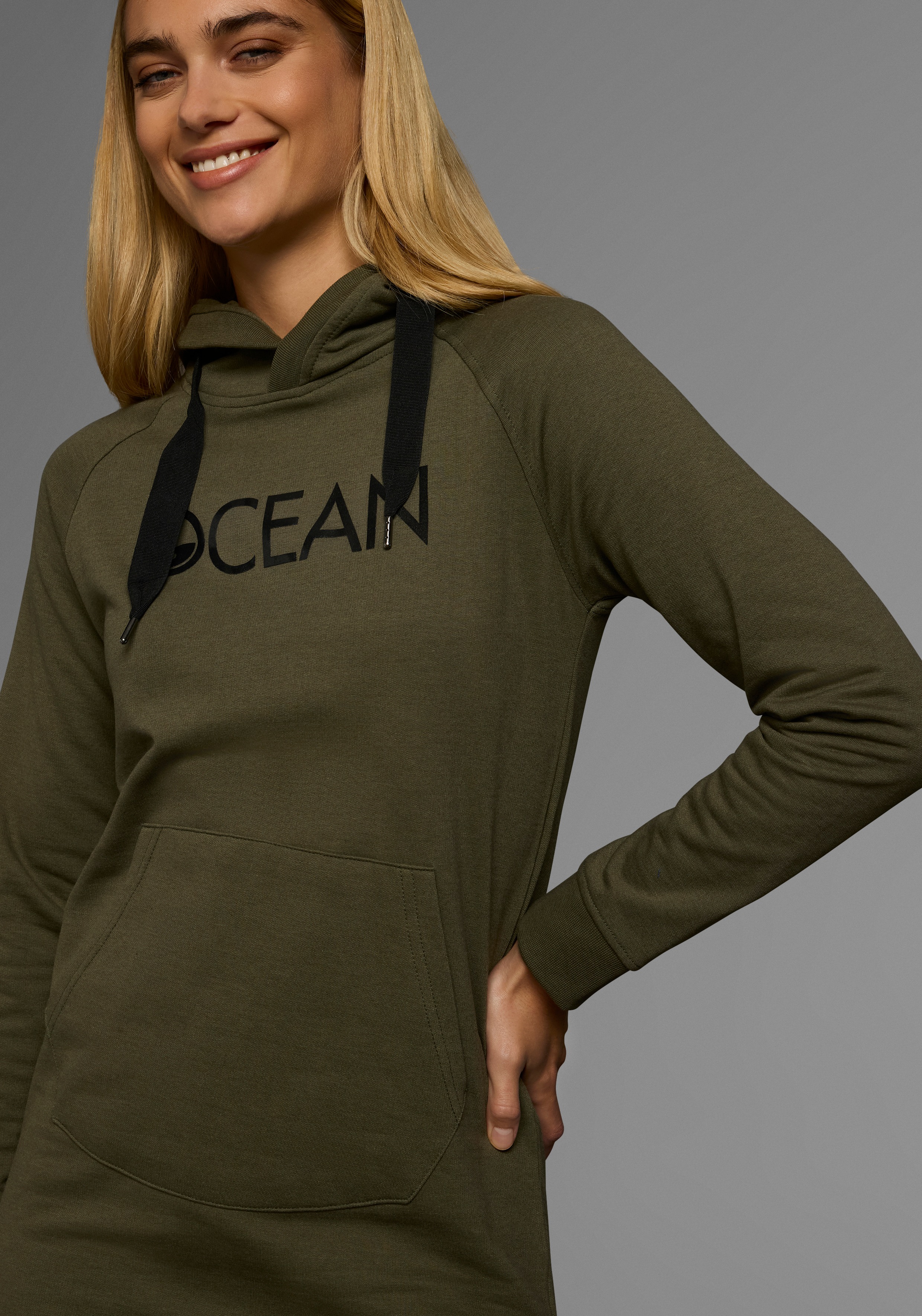 Thumbnail - Ocean Sportswear Jogginganzug "Essentials Joggingsuit" Packung, mit Leggings, 2 Stk. Extralanges Kapuzensweatshirt & Leg...