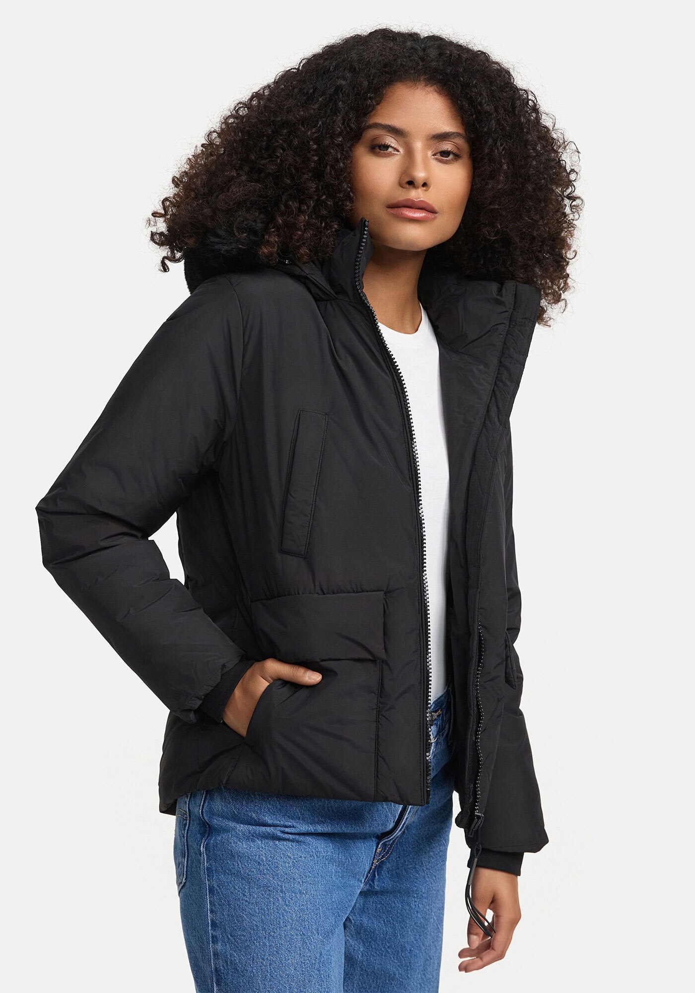 Marikoo Winterjacke »Morinaa«, mit großer Kapuze