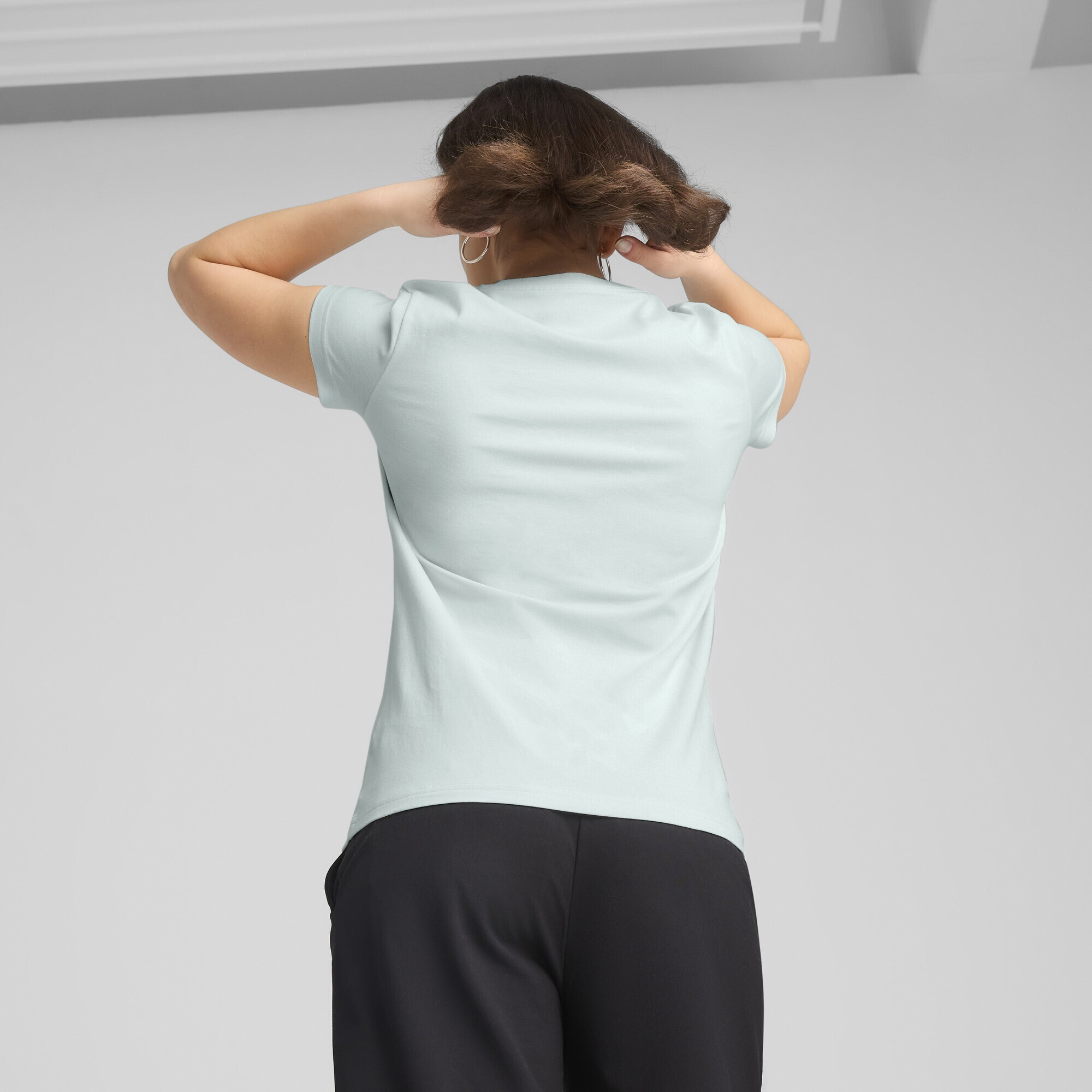 PUMA T-Shirt »ESS ELEVATED T-Shirt Damen«