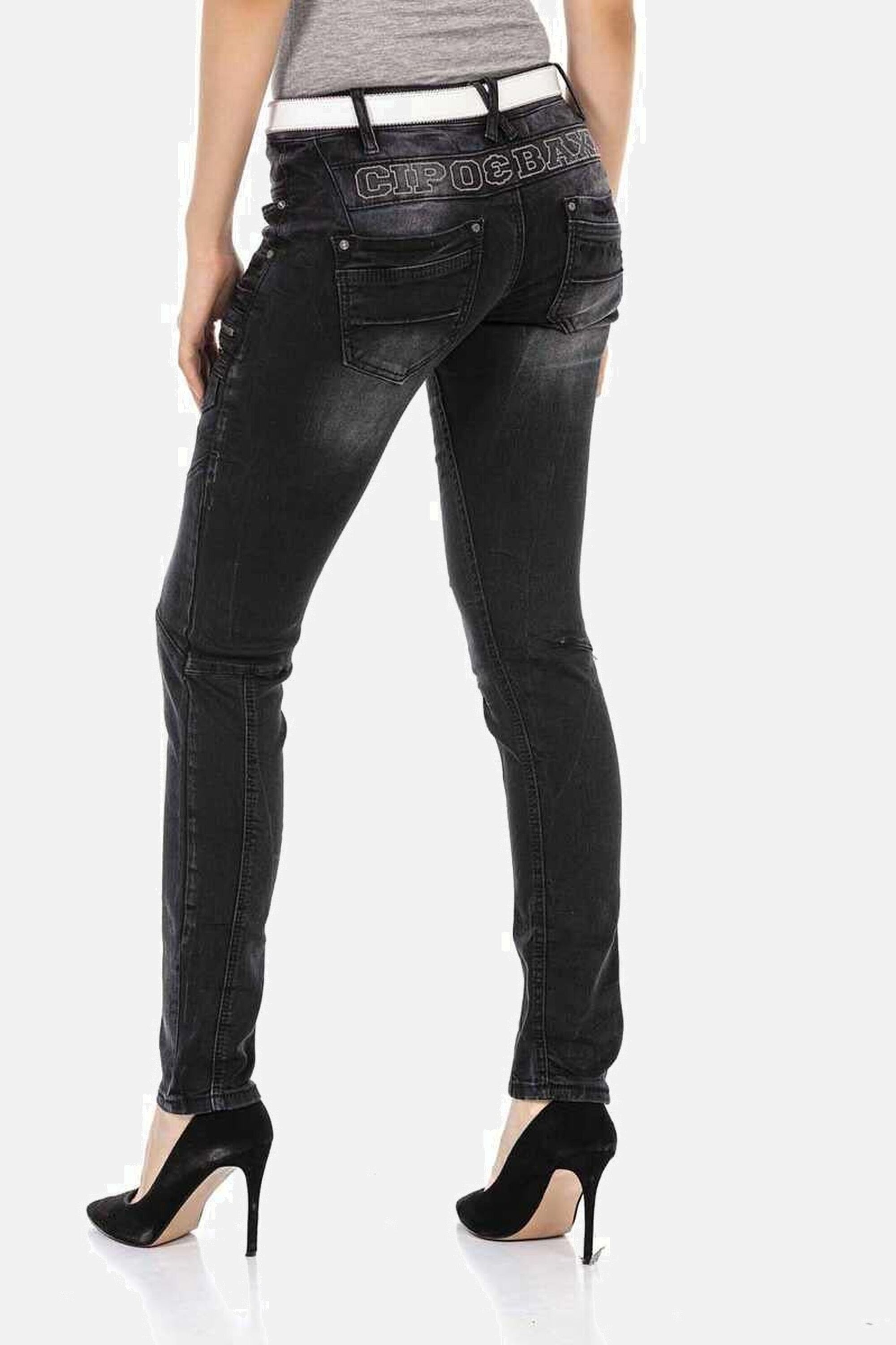 Cipo & Baxx Slim-fit-Jeans »Jeans«, mit Verschiedenen Ziernähte, WD437