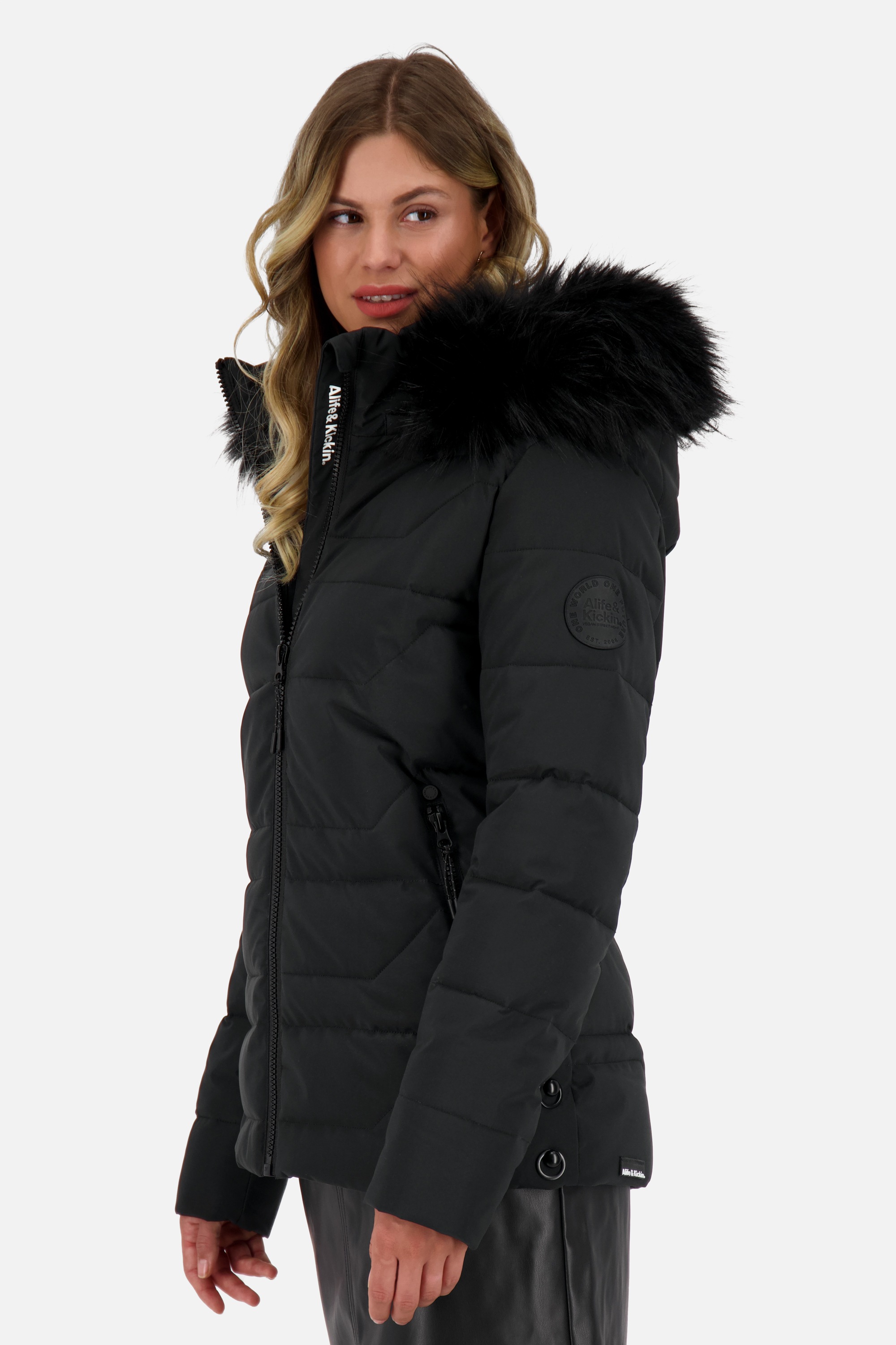 Alife & Kickin Winterjacke »Damen ZophiaAK A«, leicht taillierter Passform, Kapuze und Kunstfell sind abnehmbar