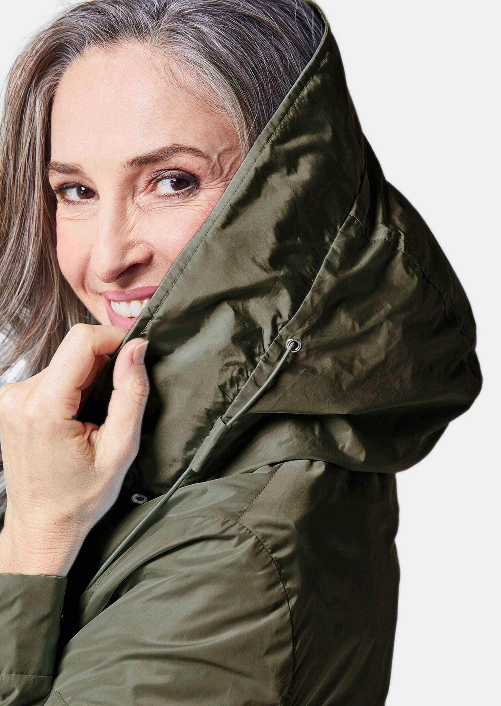 GOLDNER Kurzjacke »Leichtparka Trendiger leichter Regen Parka aus funktionalem Material«