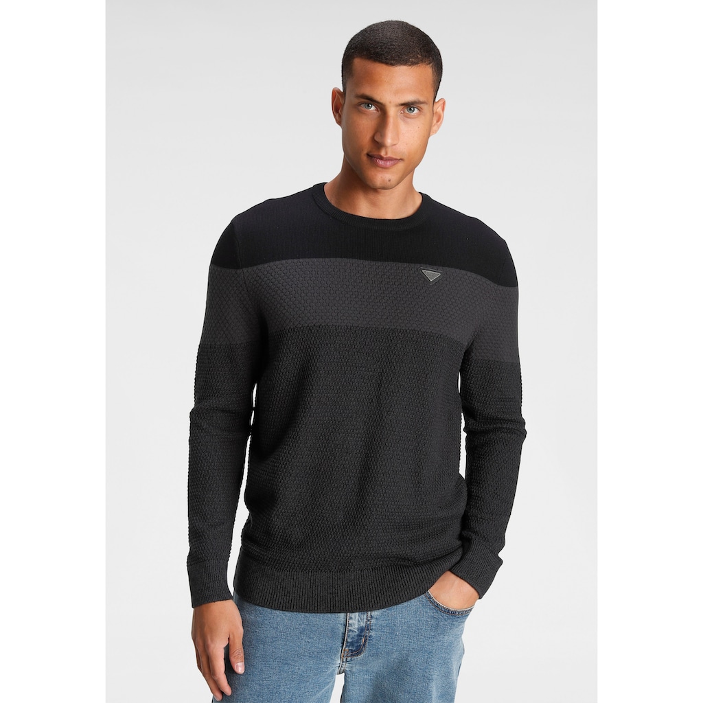 Bruno Banani Strickpullover, im modischem Look