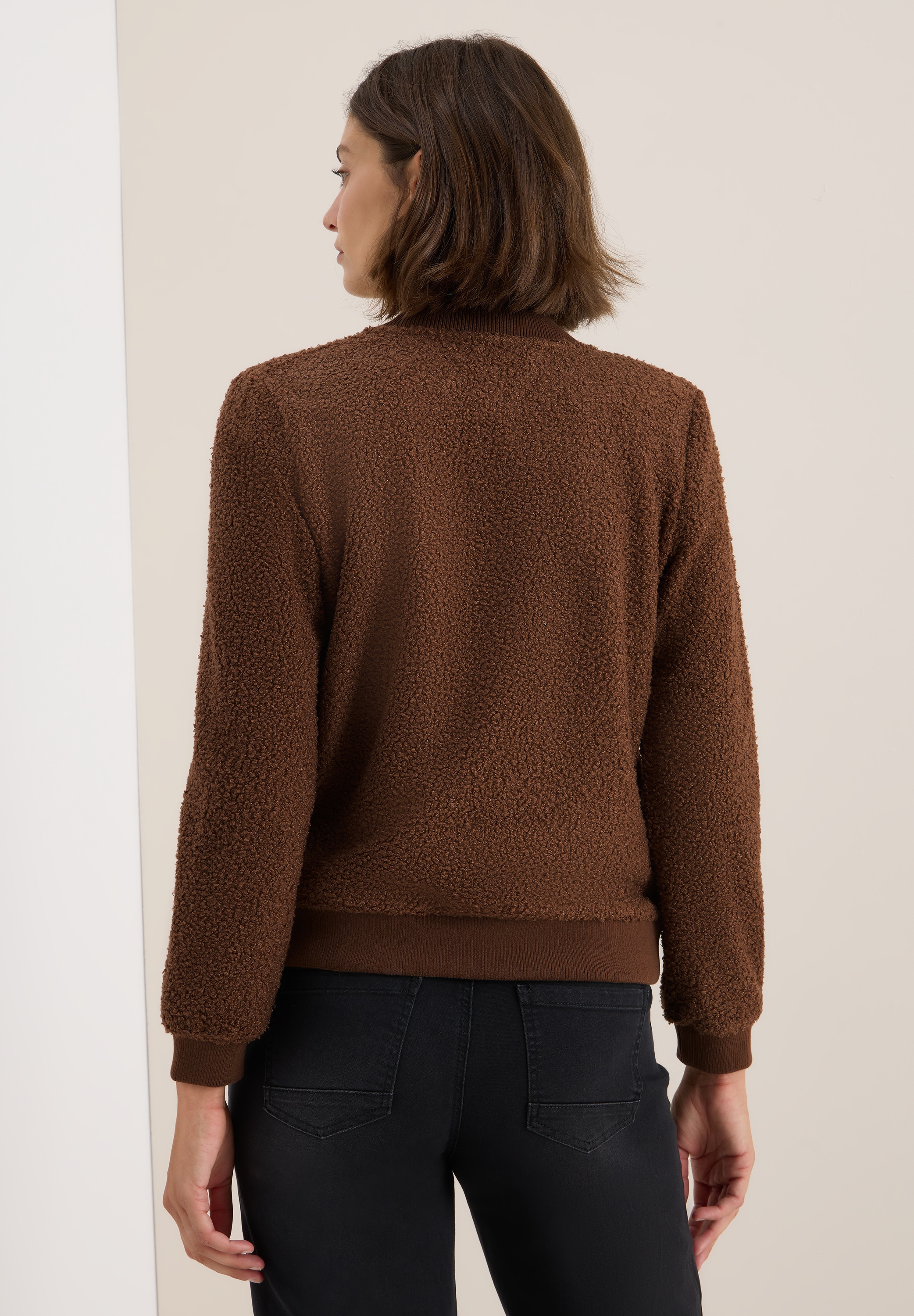 Cecil Cardigan, mit Stehkragen