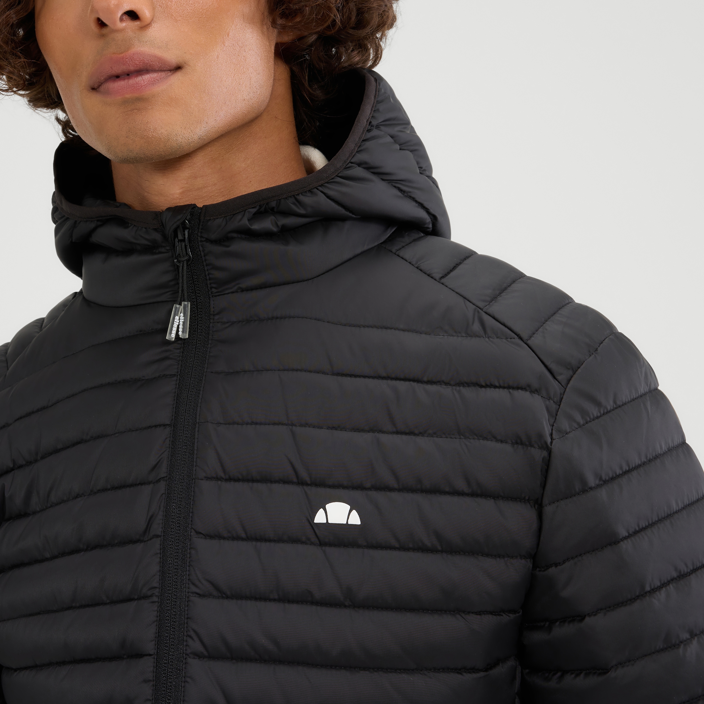 Ellesse Steppjacke für Erwachsene, aus Polyester, in den Größen XS bis XXL