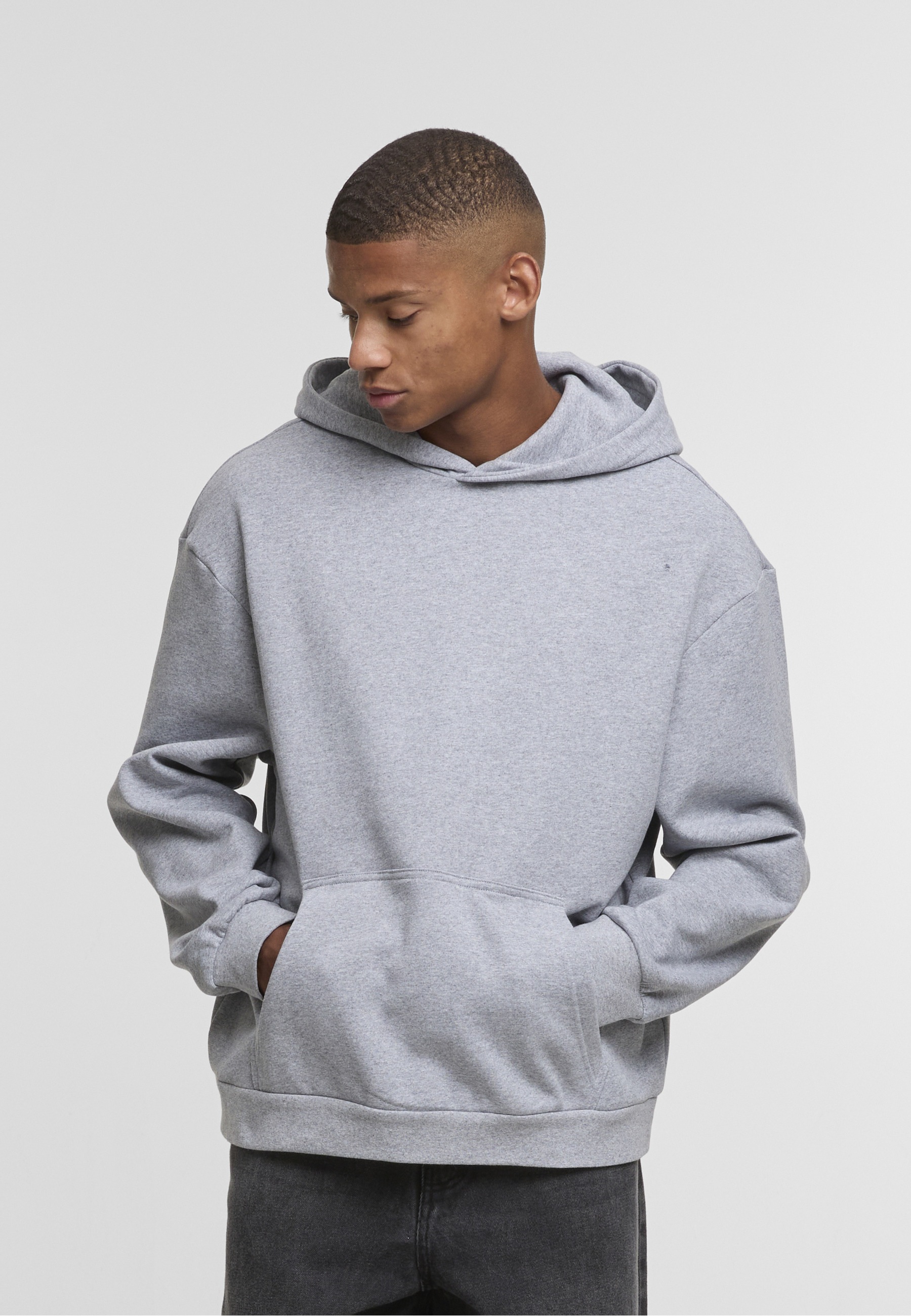 Thumbnail - URBAN CLASSICS Kapuzenpullover "Urban Classics Oversized Light Brushed Fleece Hoody" 1 Stk.