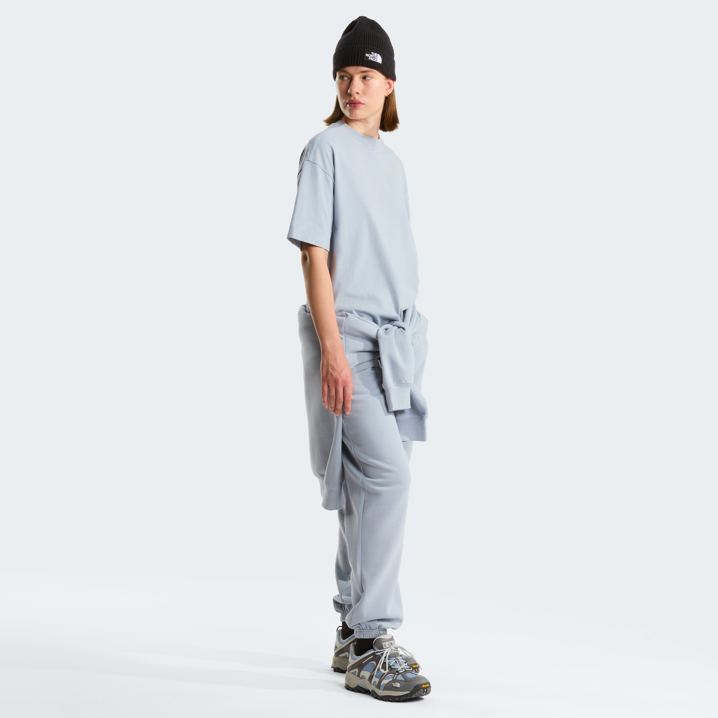 The North Face T-Shirt »W TNF ESSENTIAL SIMPLE DOME OS SS TEE« 1 sportlicher Stil, für aktive Aktivitäten, Kurzarm