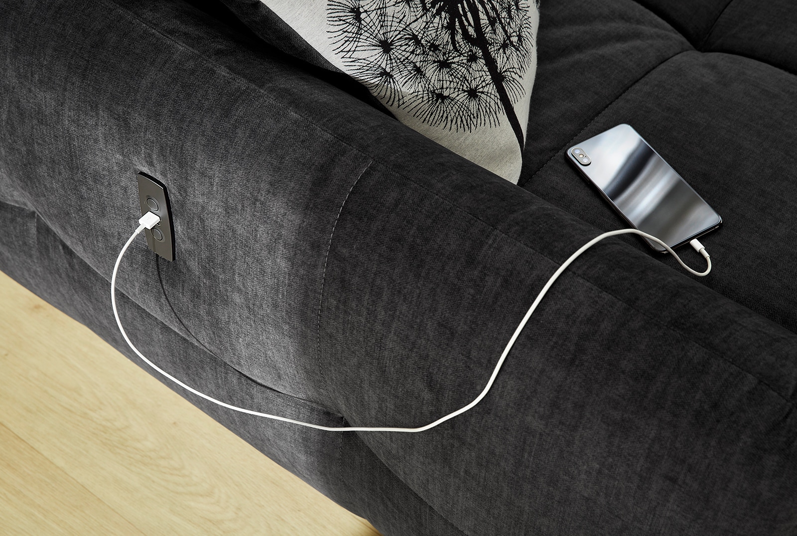 Jockenhöfer Gruppe Ecksofa »Zoom, L-Form, 140kg Belastbarkeit je Sitzplatz«, 60cm elektromotorische Sitztiefenverstellung,USB-Ladeports,Kopfstützen