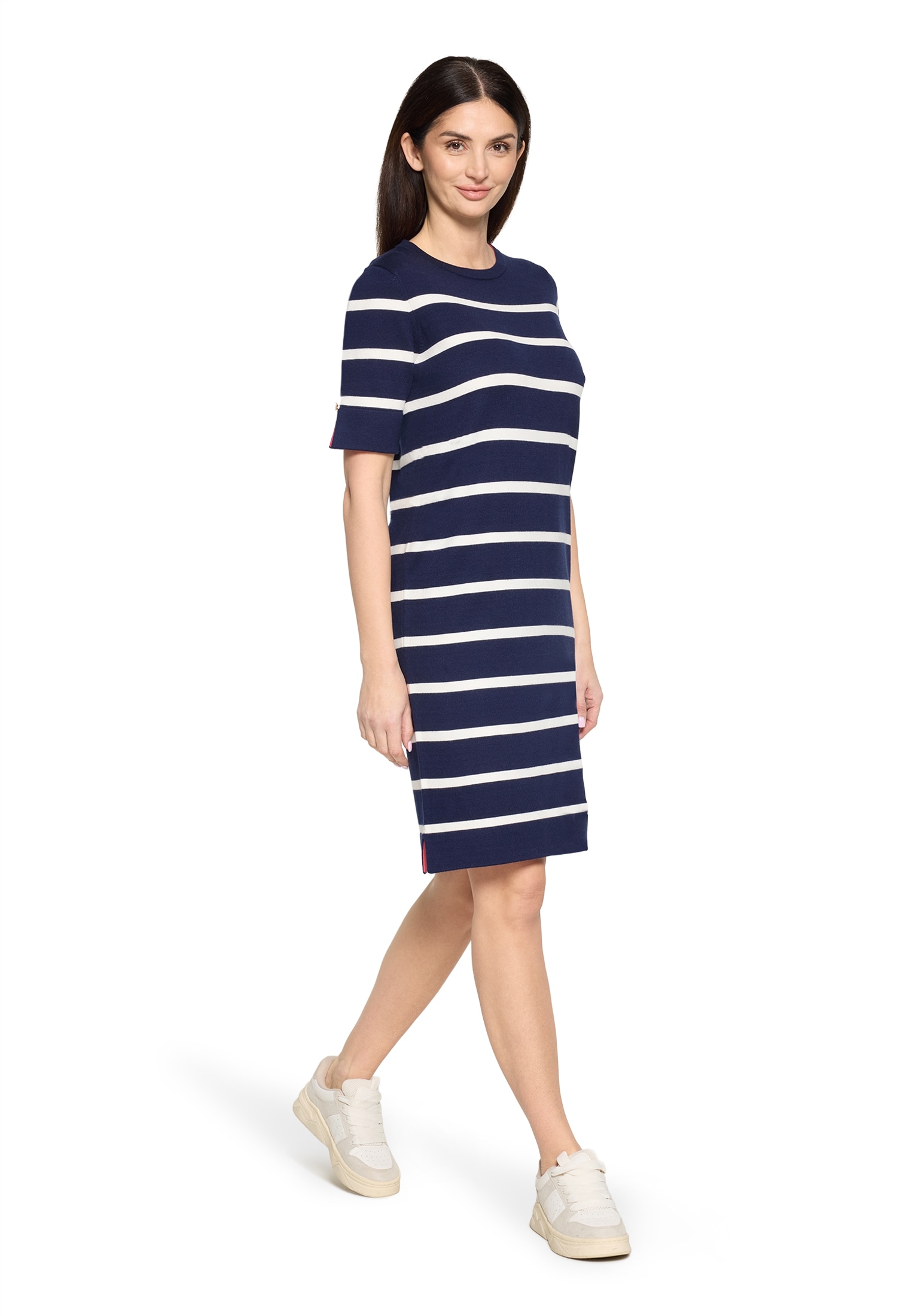 Cartoon Strickkleid »Damen mit Rundhalsausschnitt« Ohne Tasche