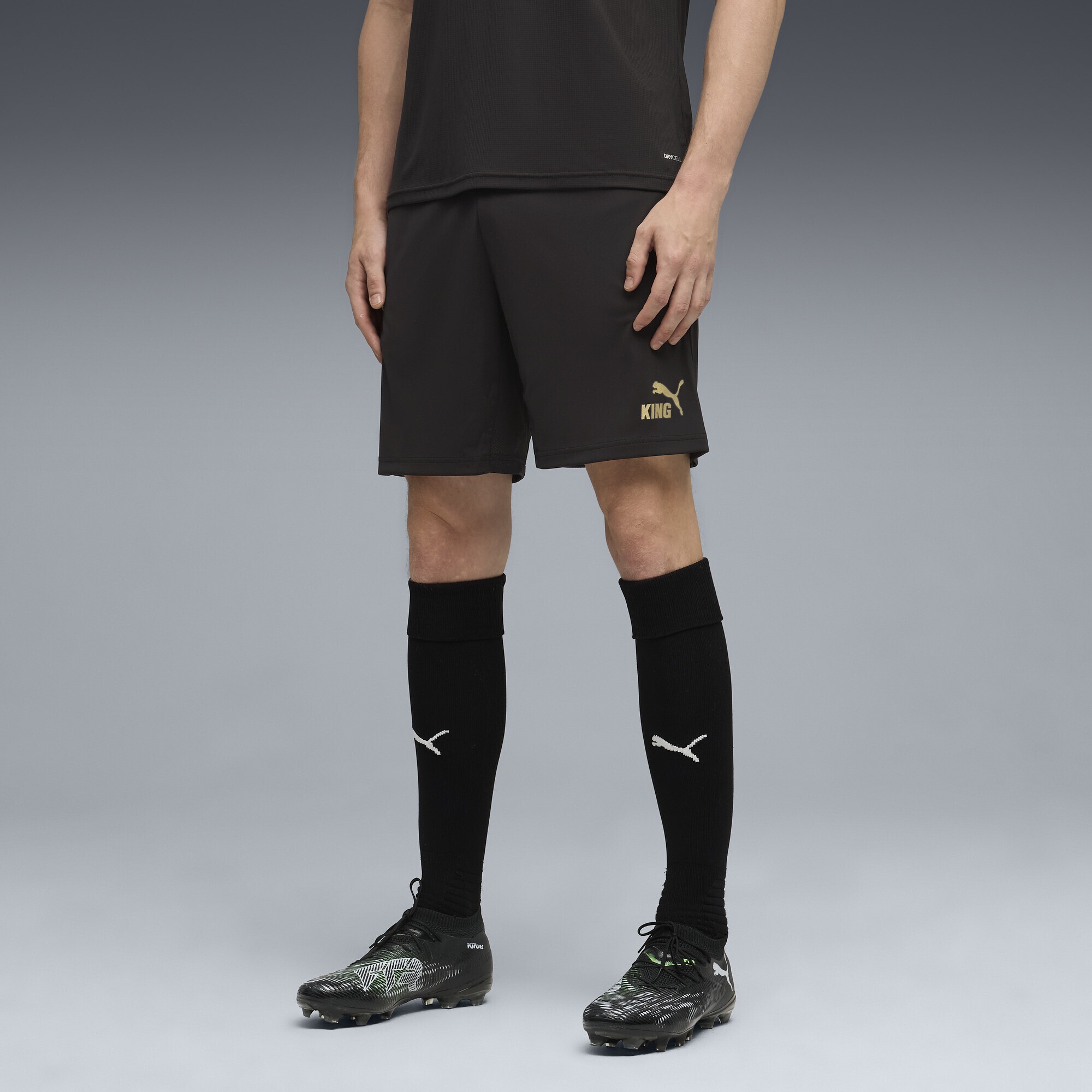 PUMA Sporthose »KINGtouch Fußballshorts Herren«