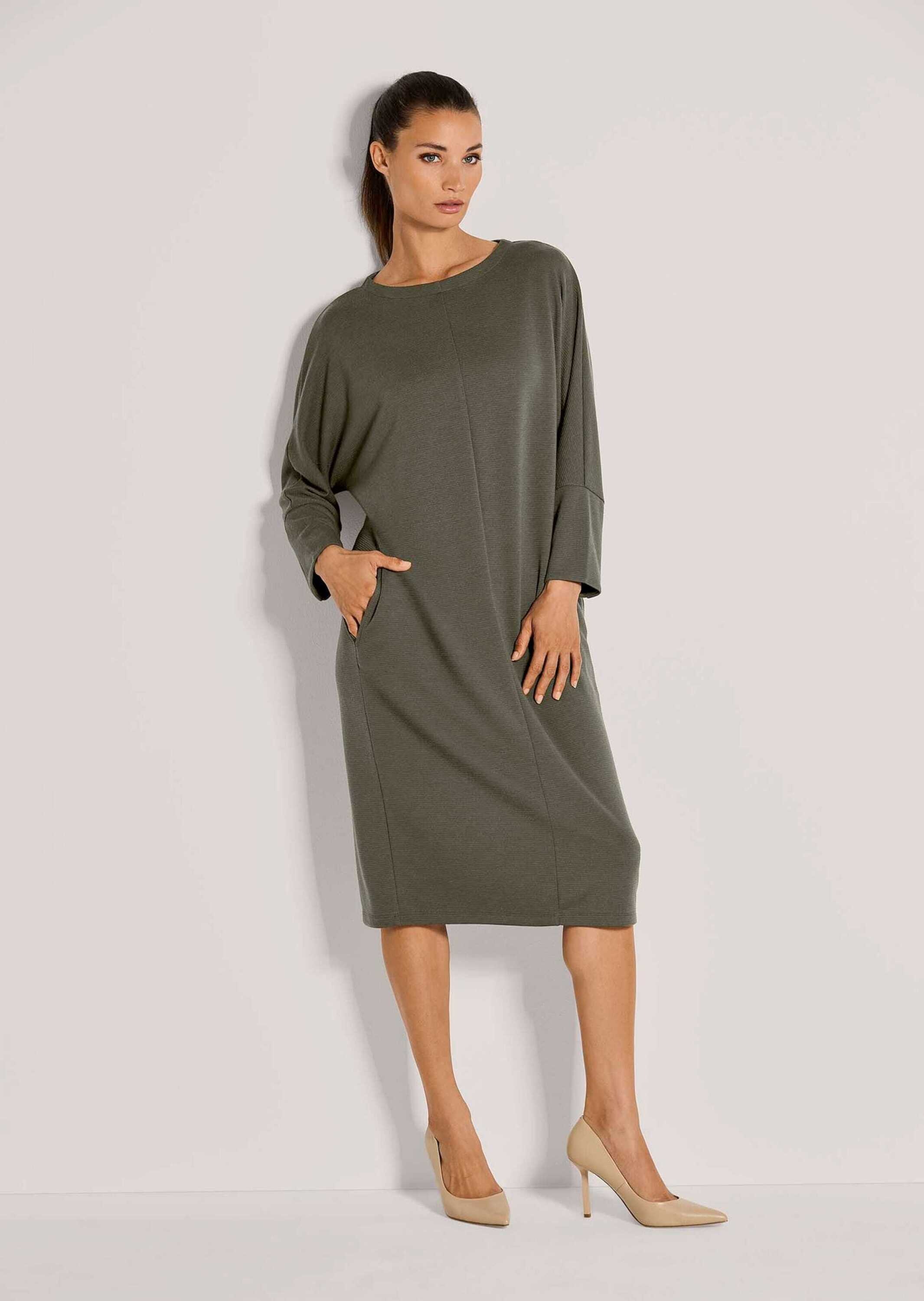 MADELEINE Sommerkleid "Kleid Elegantes Kleid mit Fledermausärmeln" Jerseykl günstig online kaufen