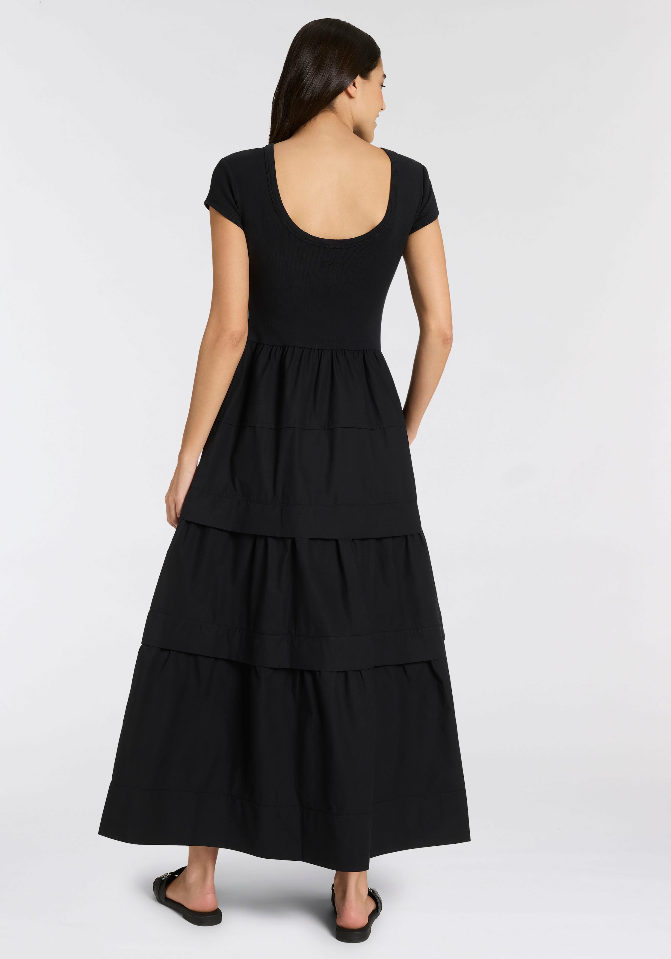 BOSS ORANGE Maxikleid »Enight Premium Damenmode« Eingrifftaschen mit Stufenrock & ausgeschnittenem Rücken