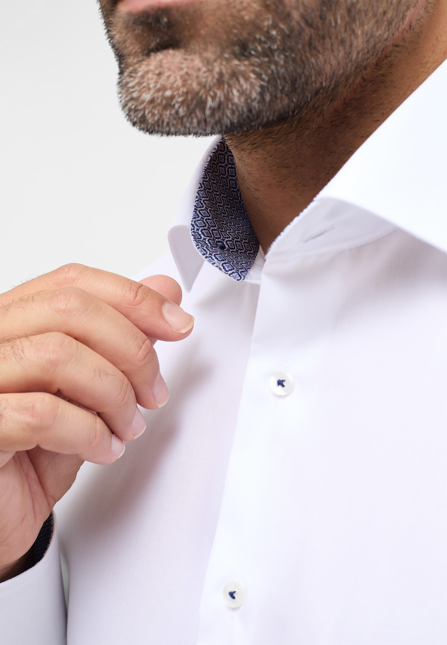 Thumbnail - Eterna Langarmhemd "COMFORT FIT" NON IRON (bügelfrei)