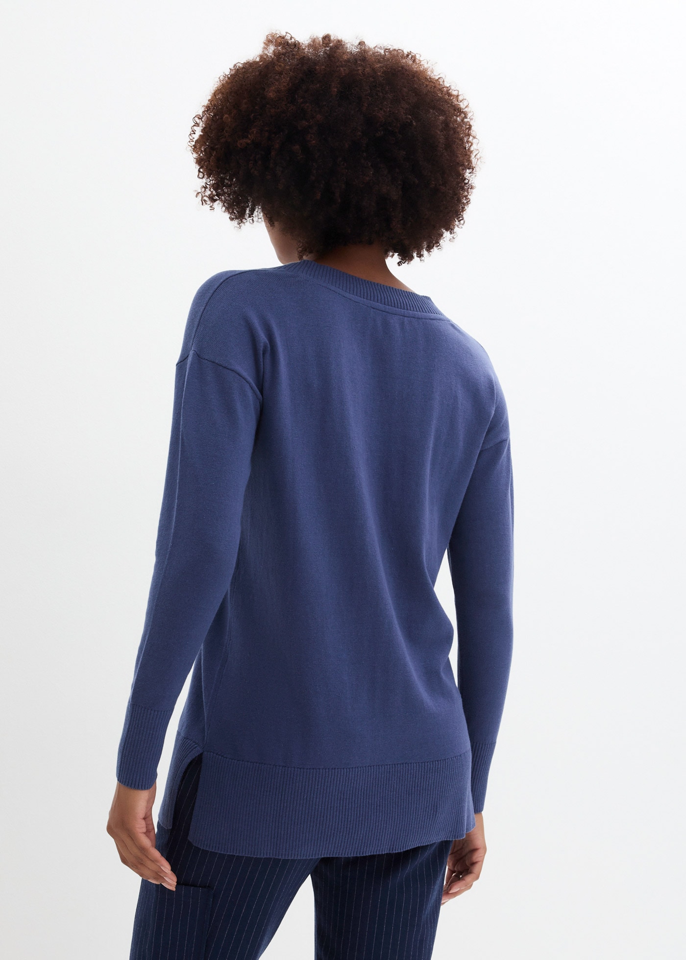 bonprix Longpullover »Long-Pullover« Feinstrick-Baumwollmischung, mit V-Ausschnitt, mit Seitenschlitzen