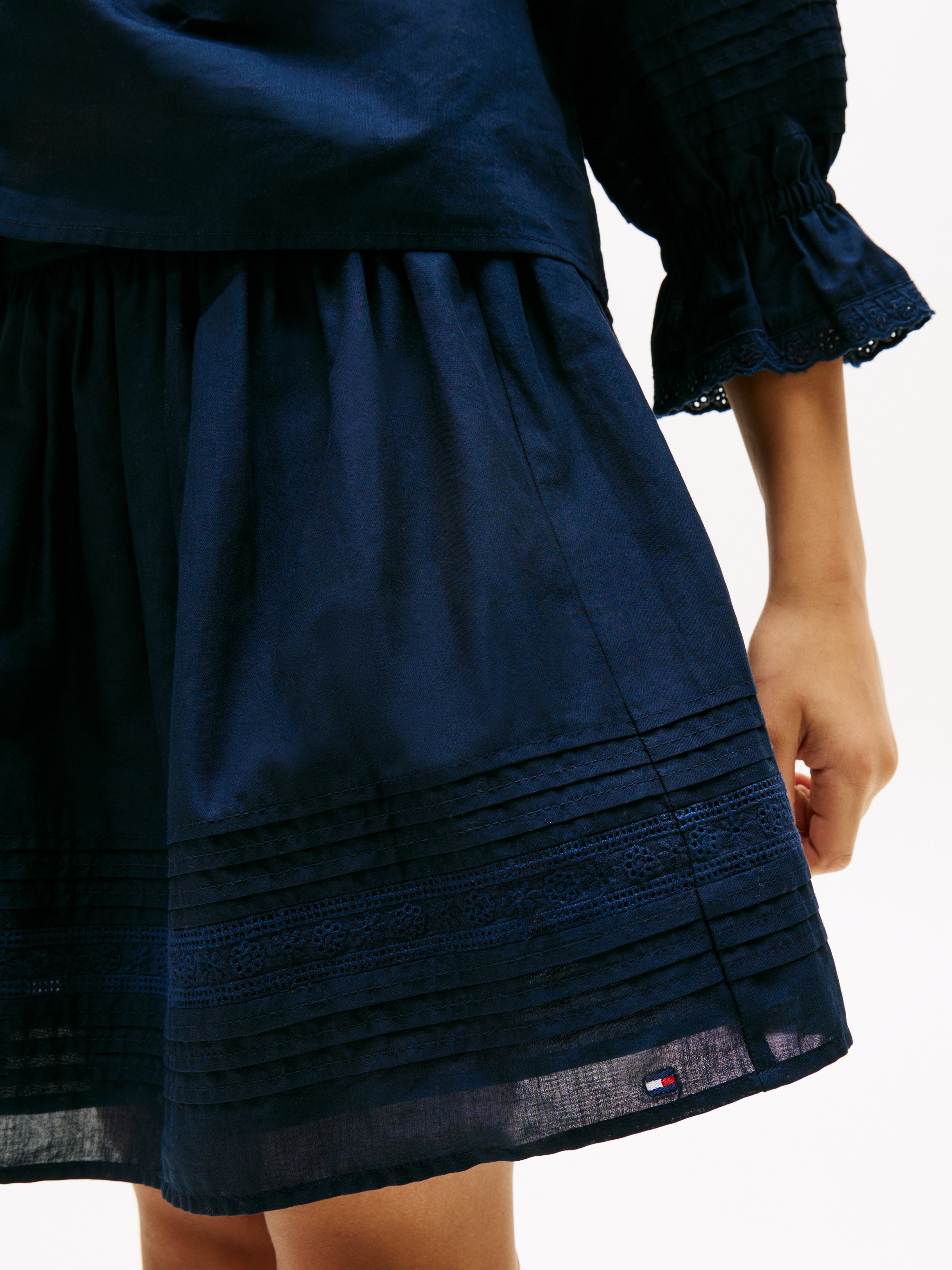 Tommy Hilfiger Webrock »EMBROIDERED TAPE SKIRT«, für Kinder bis 16 Jahre, mit Stickerei