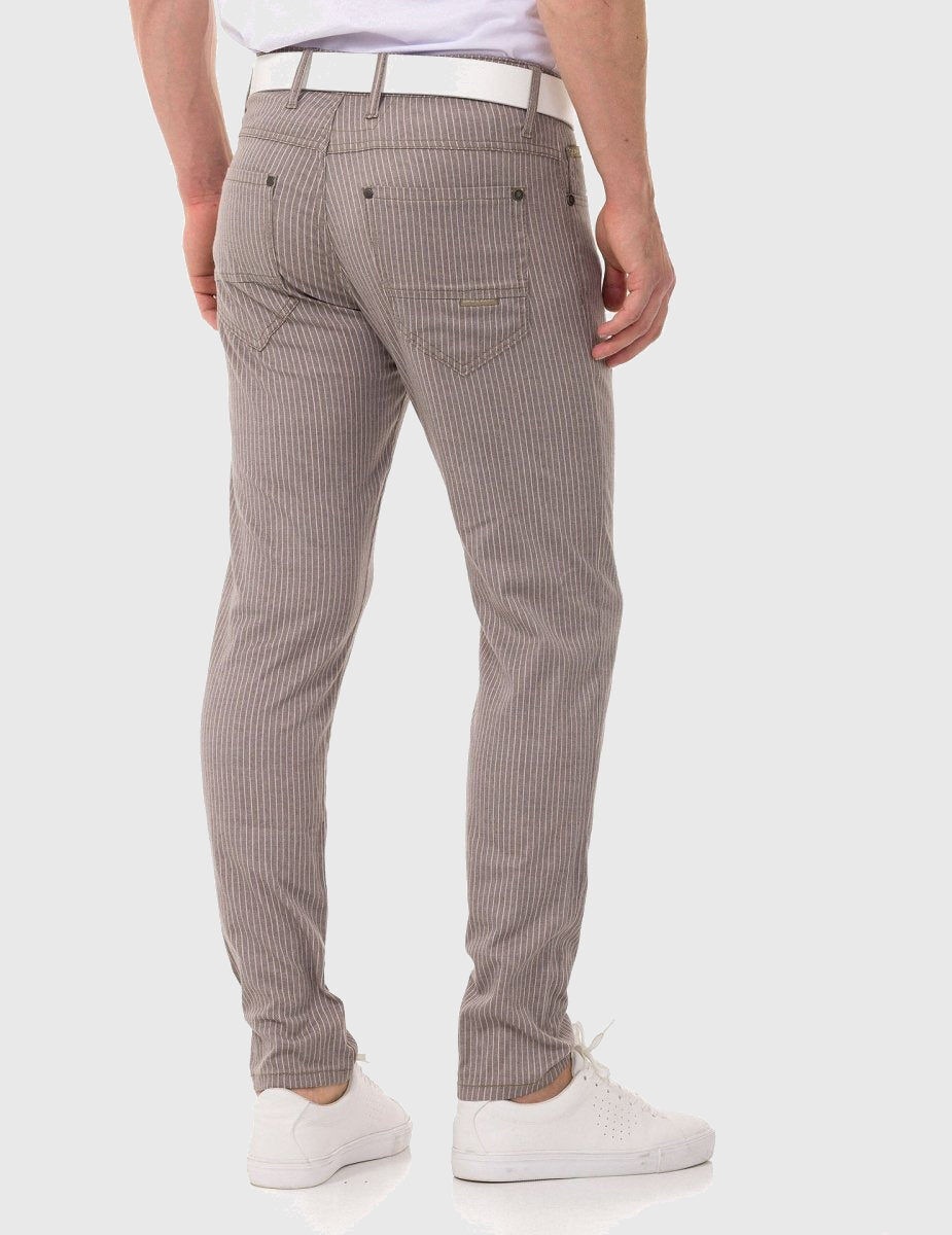Cipo & Baxx Gerade Jeans »Hose«, im dezenten Streifen-Look