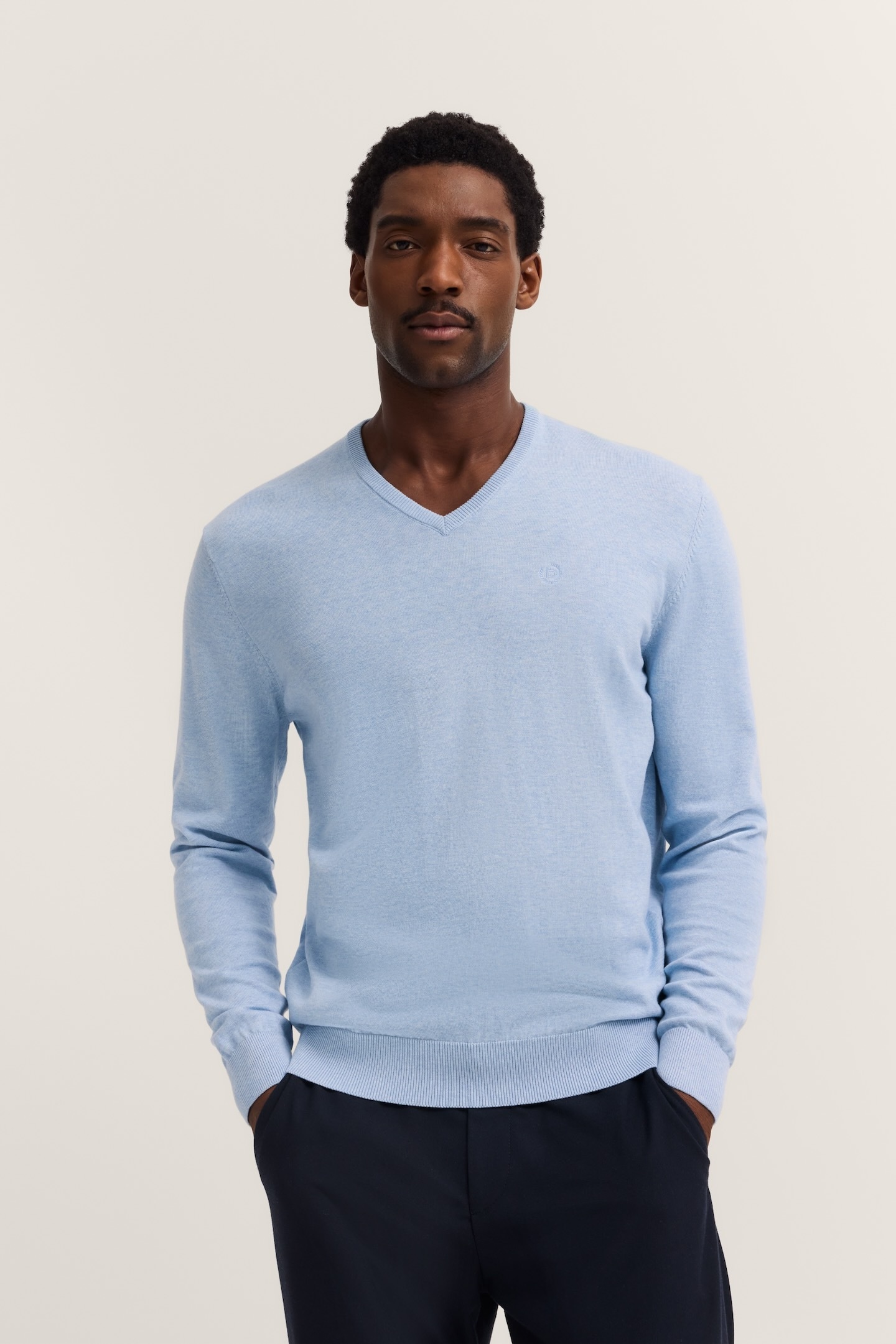 bugatti Rundhalspullover "Basic Essential" aus reine Baumwolle günstig online kaufen