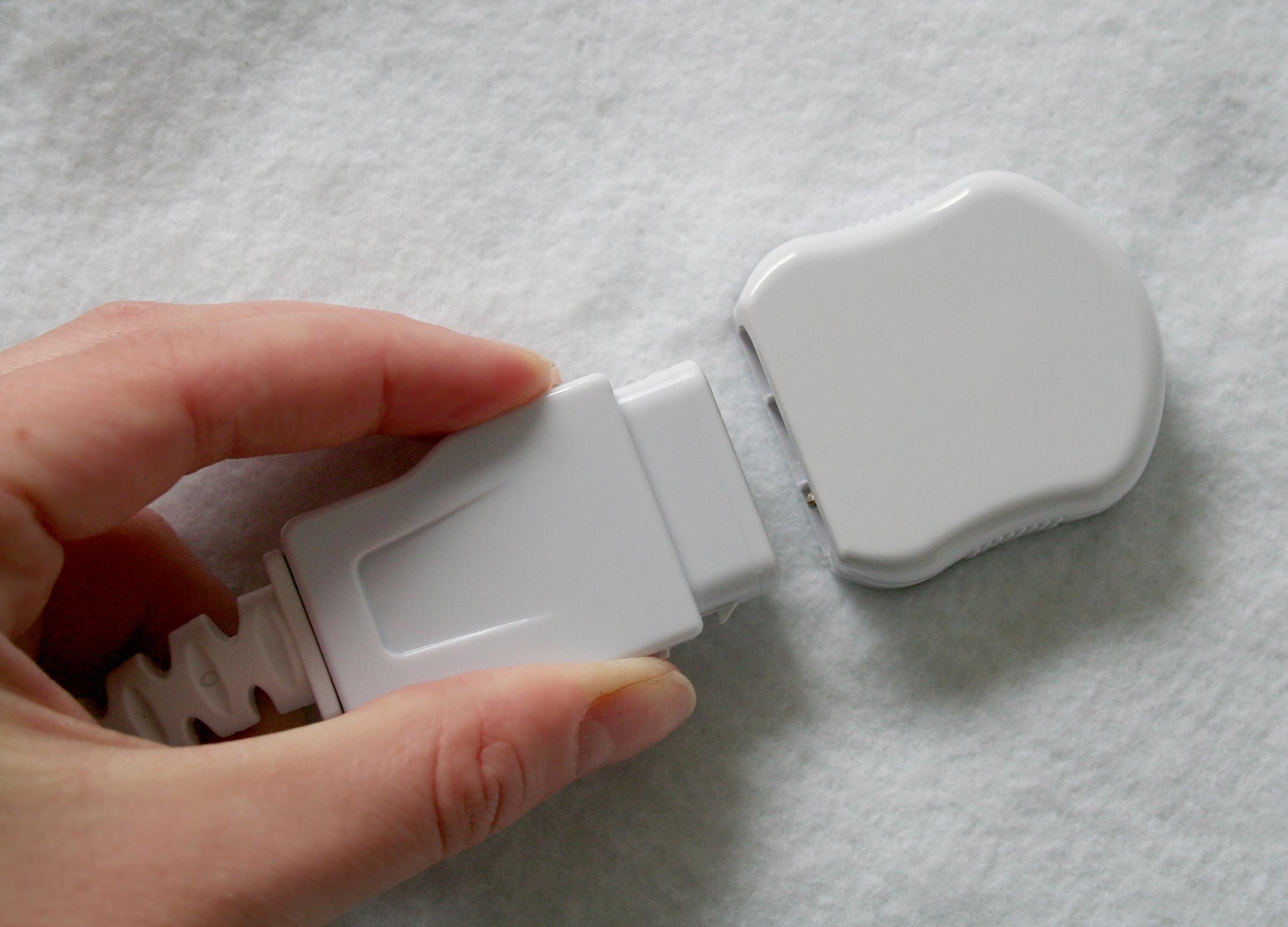 Hydas Wärmeunterbett »mit 3 Temperaturstufen, Abschaltautomatik, extra dünnes Material«, Die Heizdecke für ein wohlig warmes, angenehm temperiertes Bett